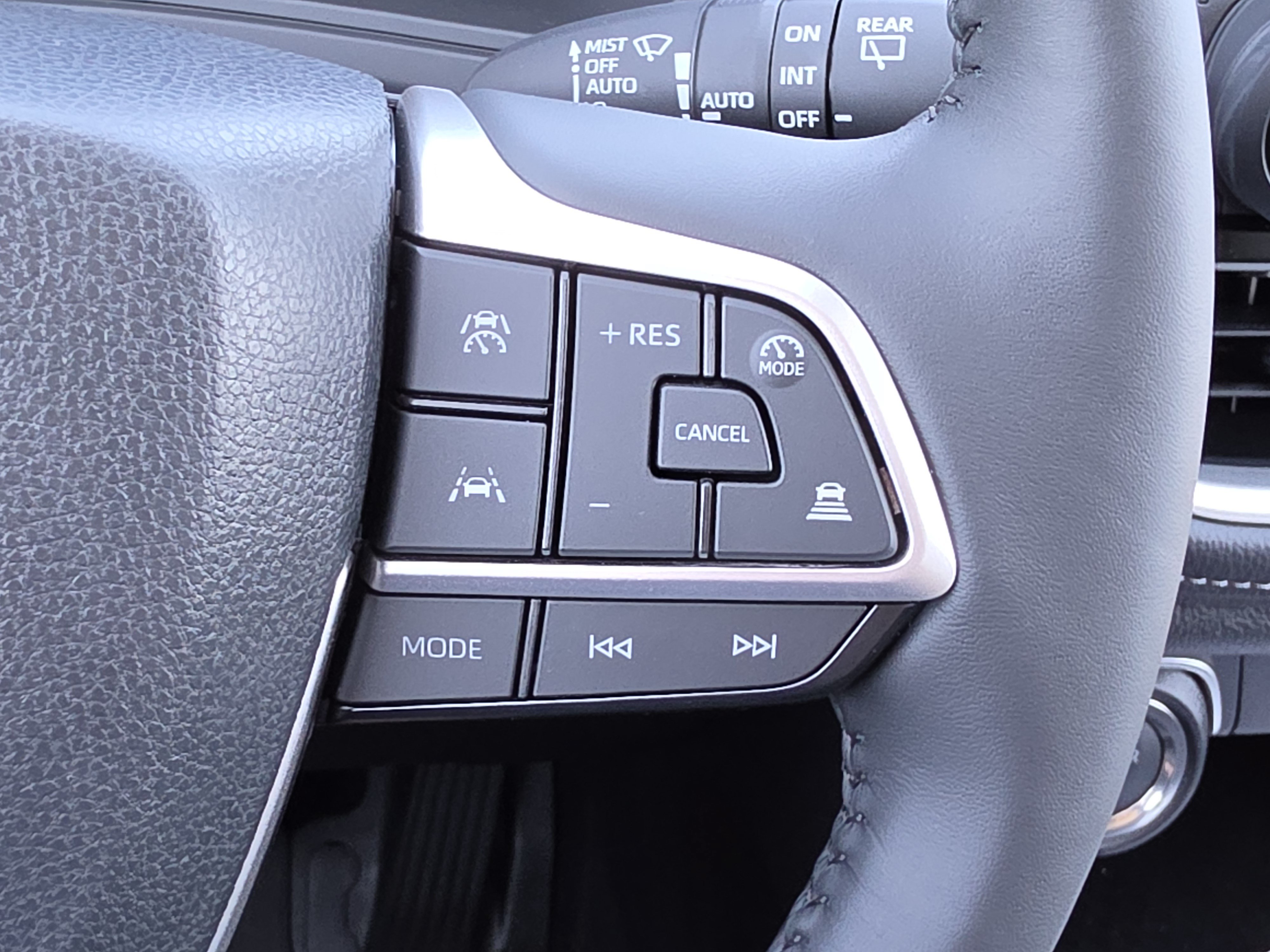 New 2026 Toyota Grand Highlander Hybrid SUV