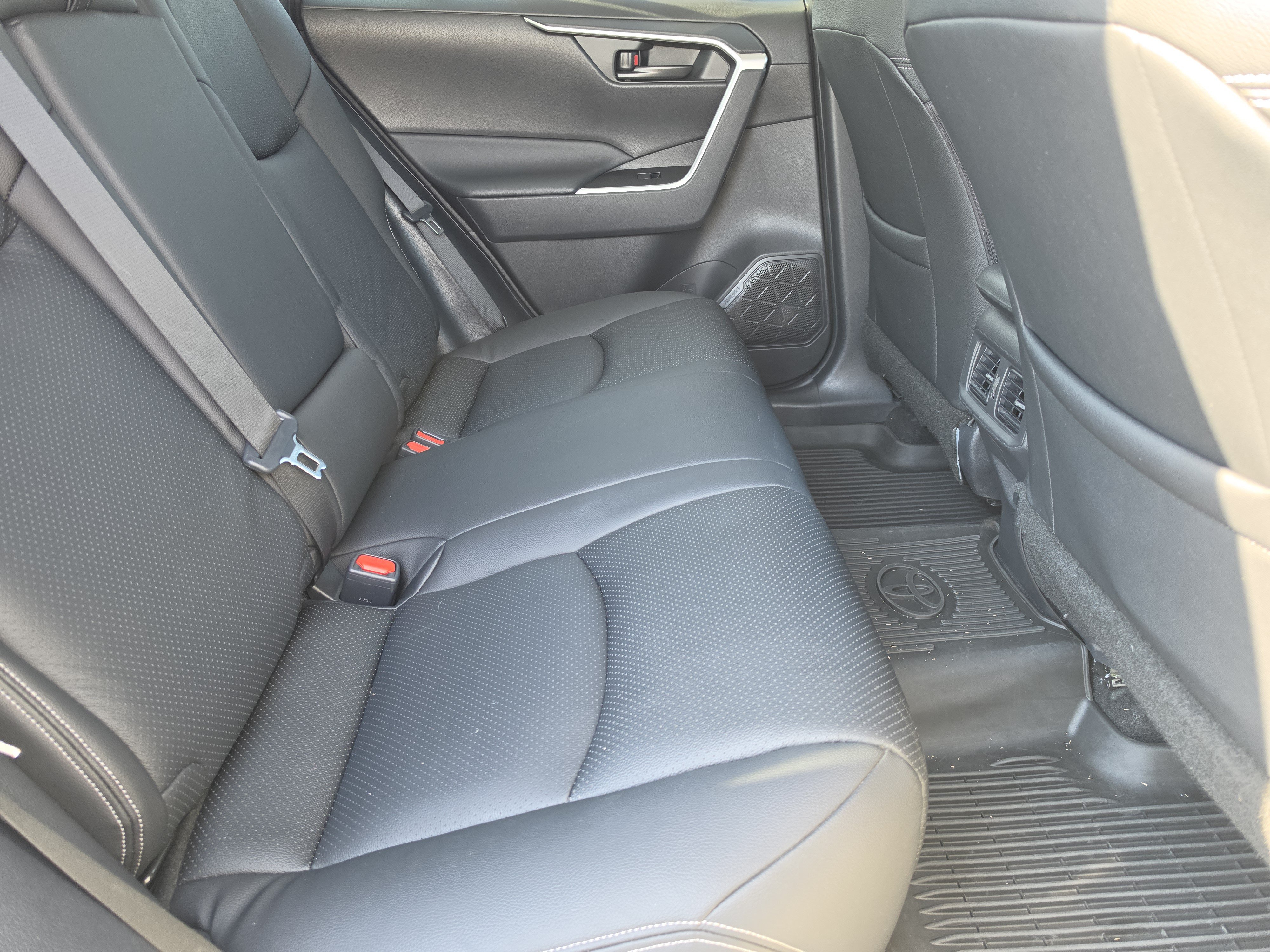 Used 2024 Toyota RAV4 SUV