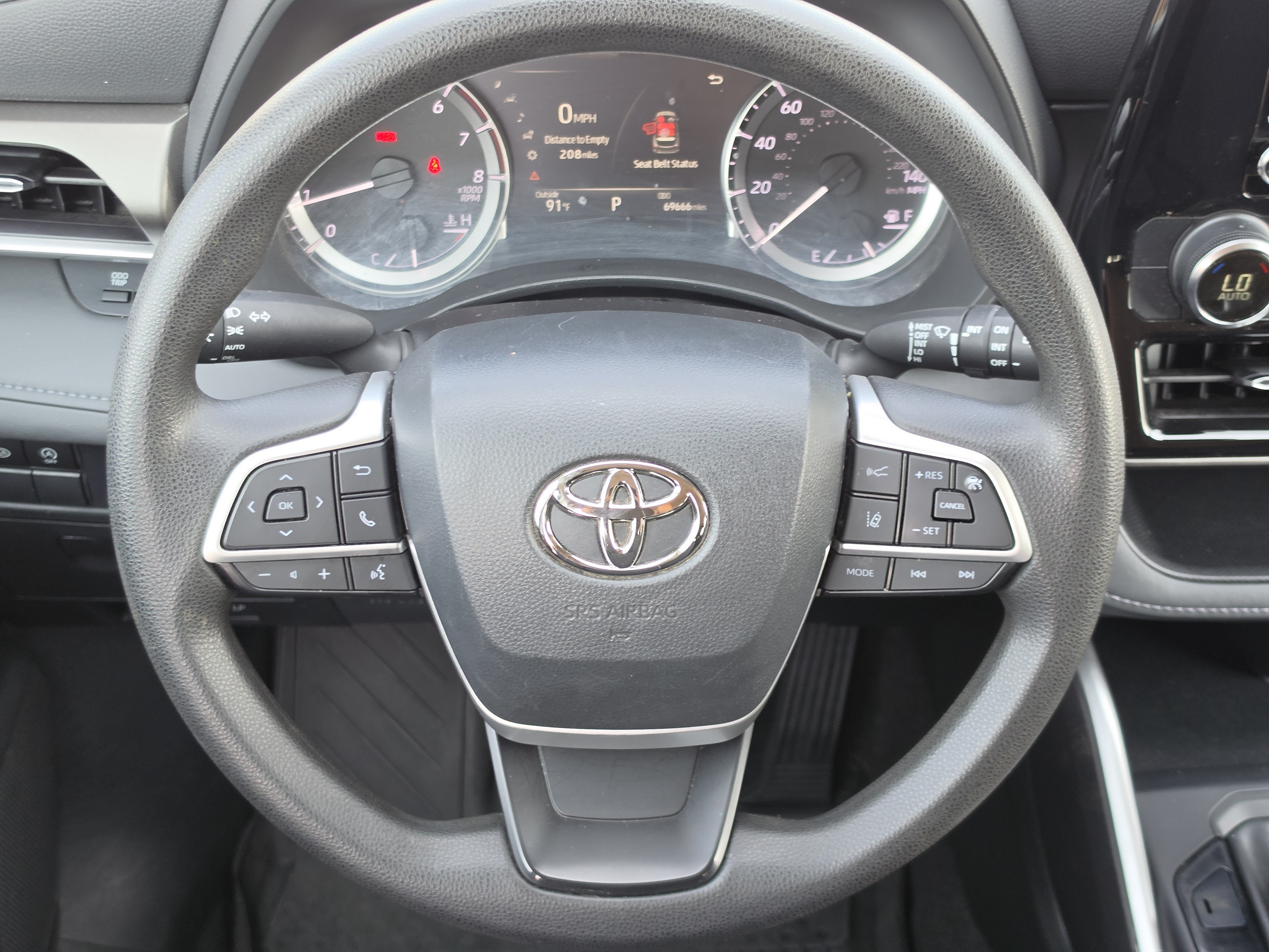Used 2023 Toyota Highlander SUV