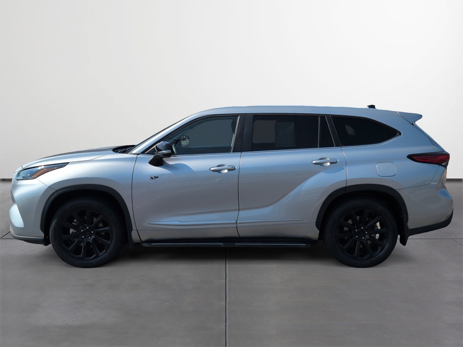 Used 2023 Toyota Highlander SUV
