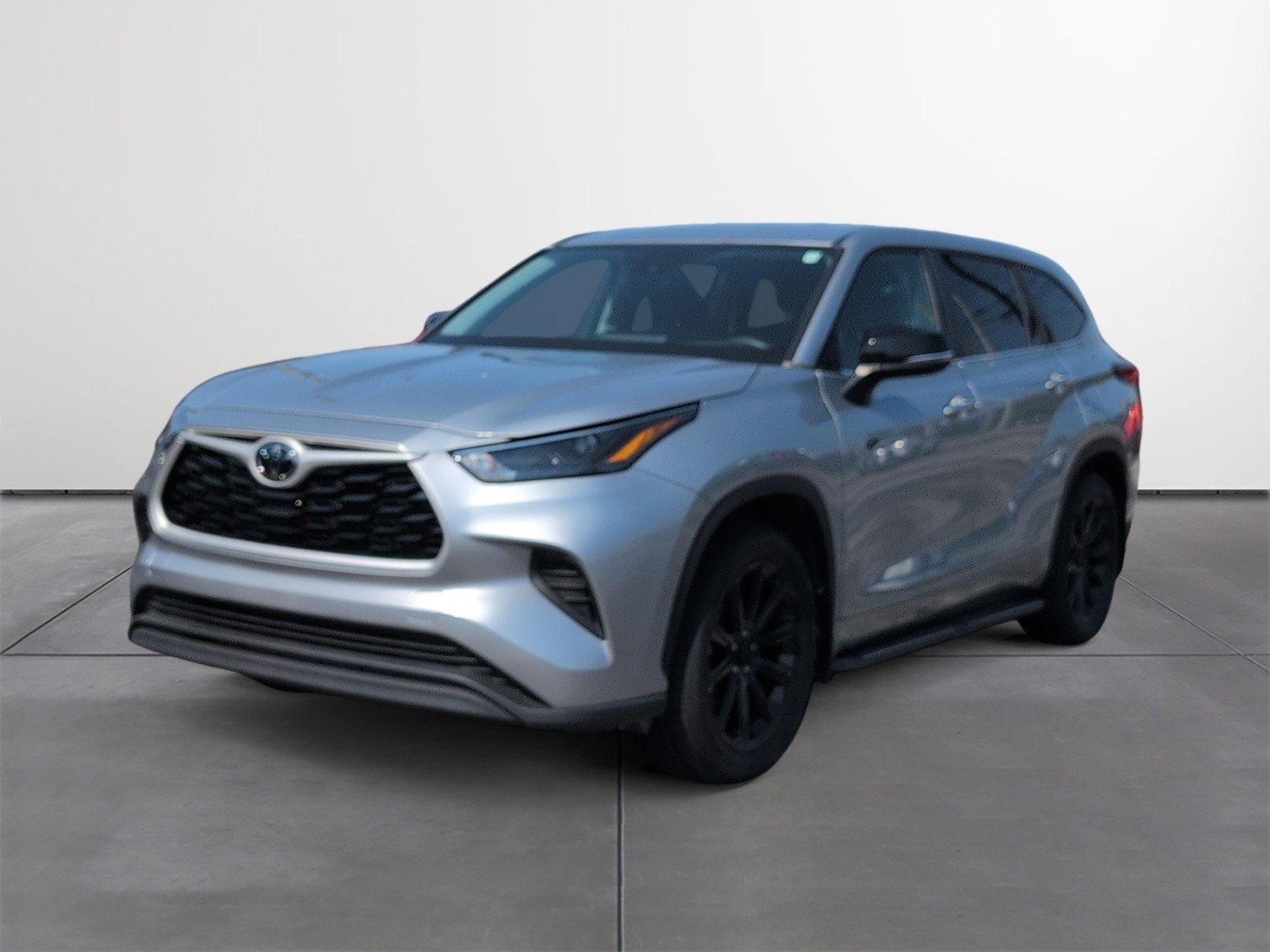 Used 2023 Toyota Highlander SUV