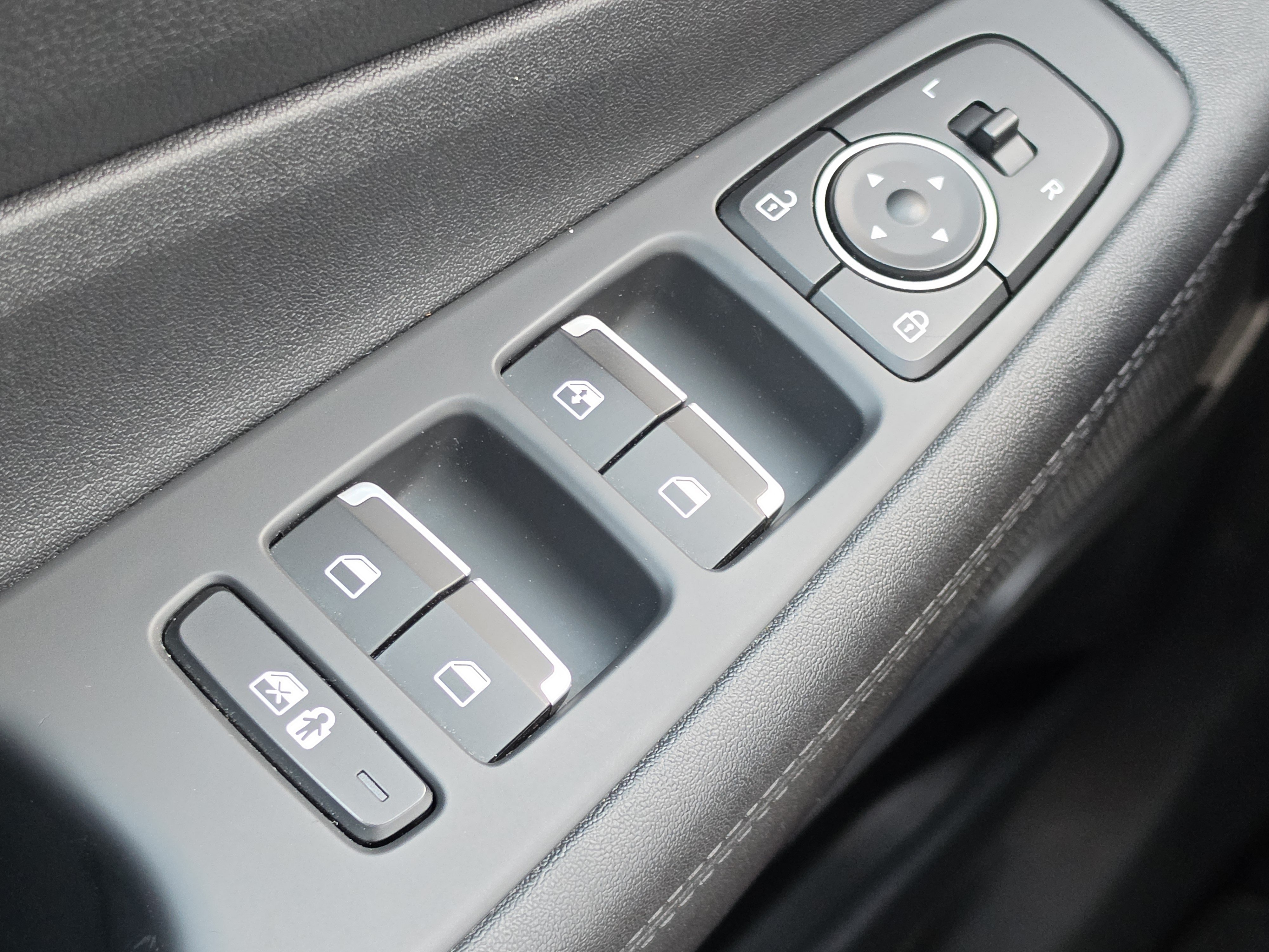 Used 2023 Hyundai Santa Fe SUV
