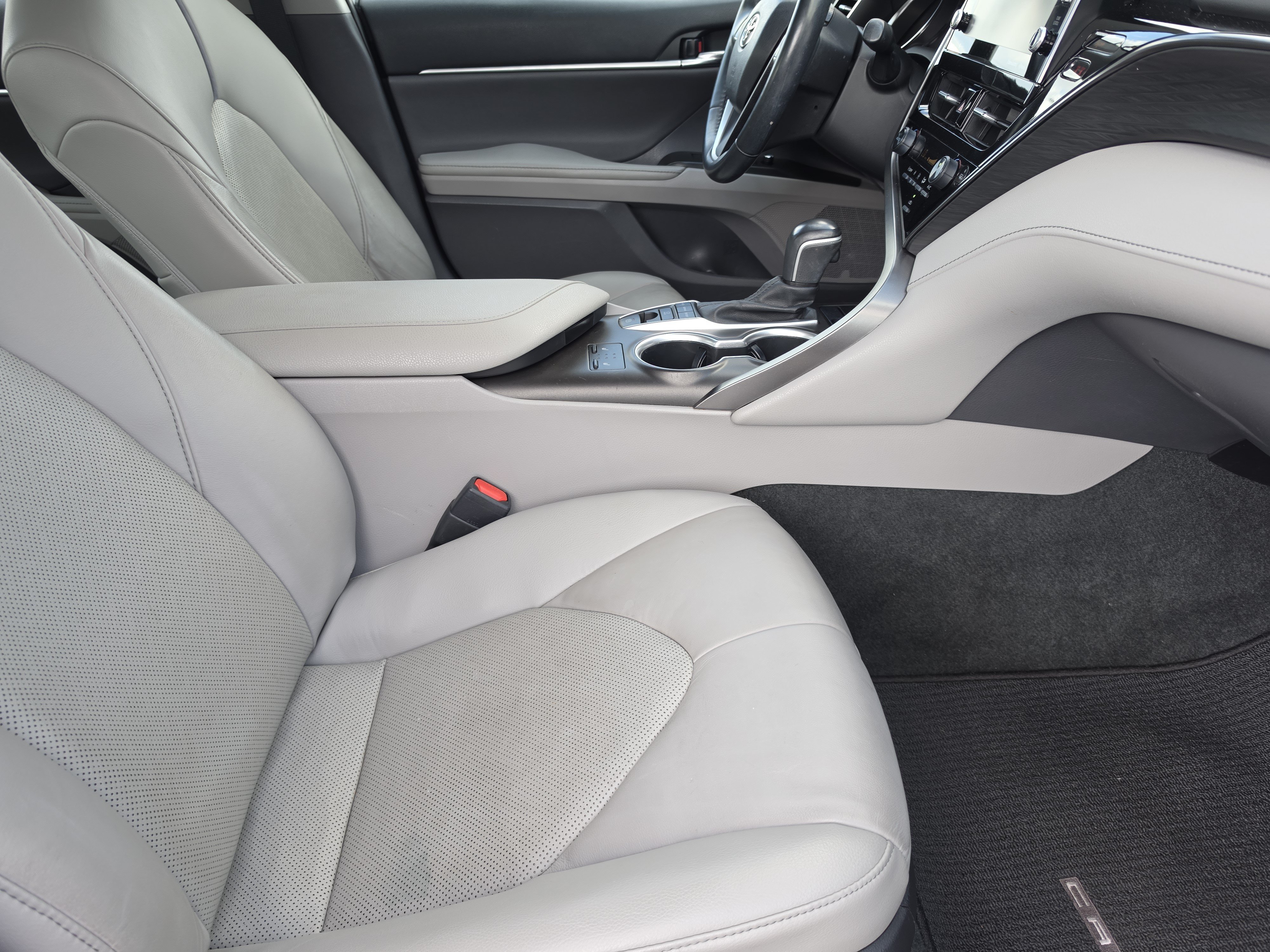 Used 2022 Toyota Camry Sedan