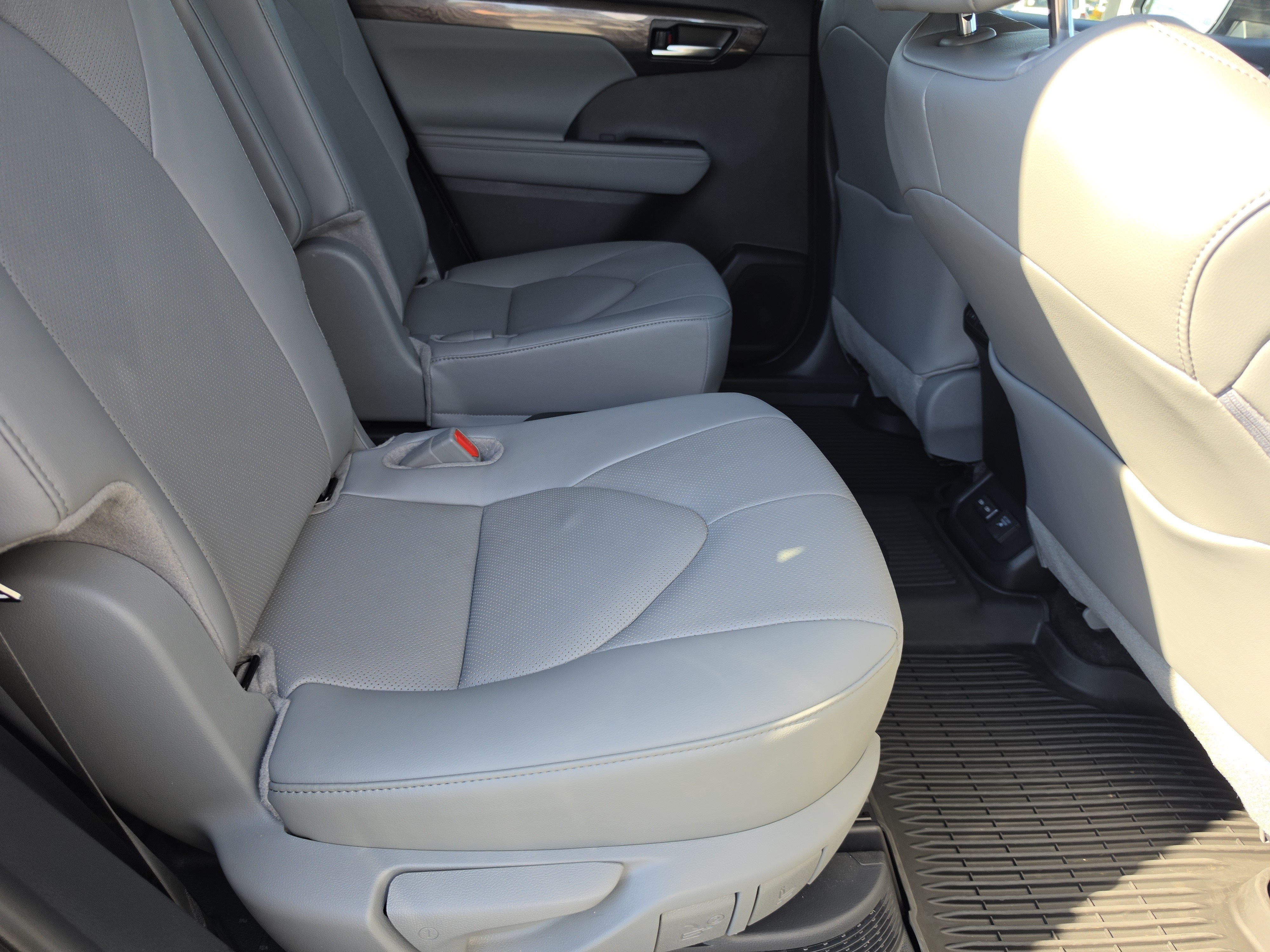 Used 2026 Toyota Highlander SUV