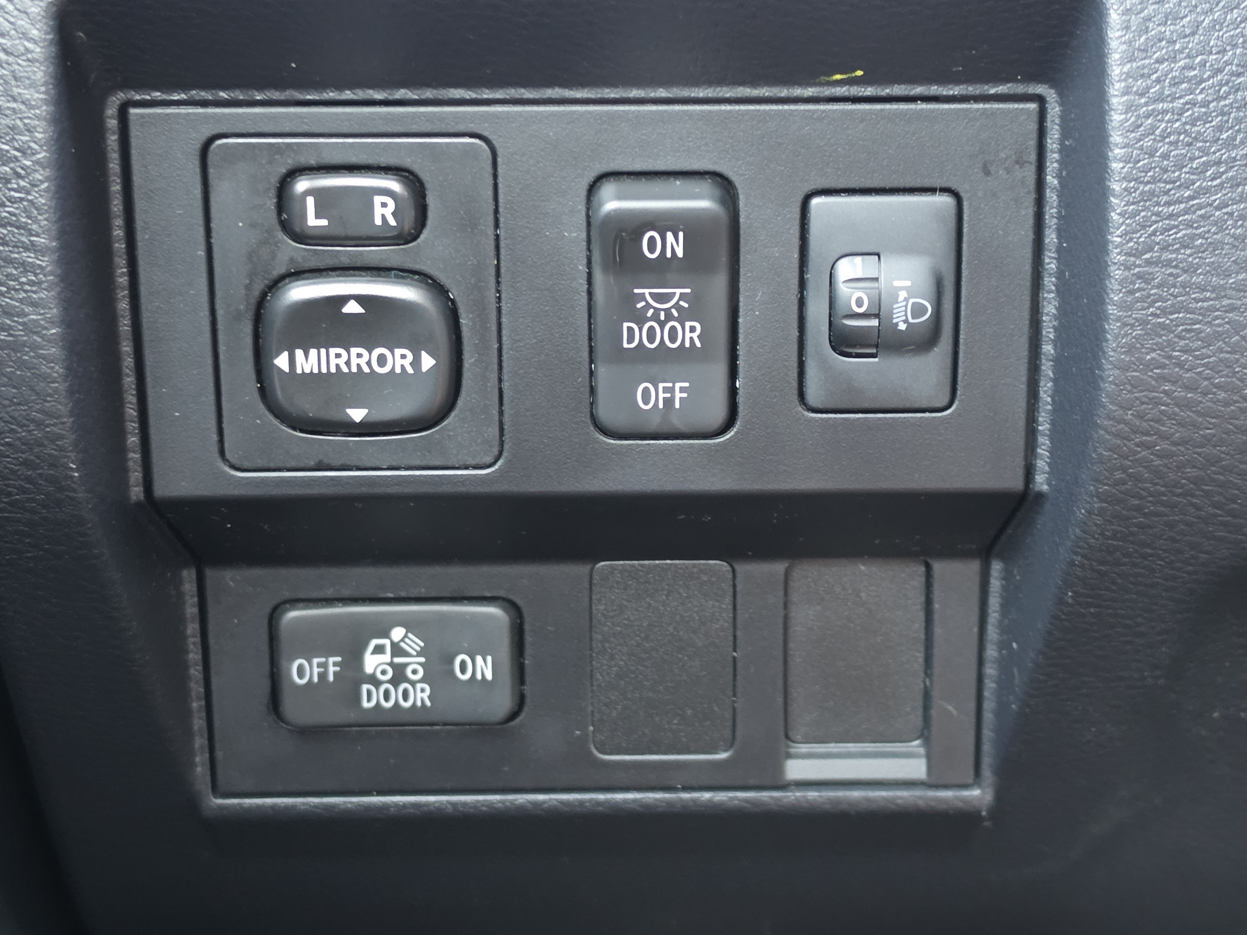 Used 2016 Toyota Tundra 4WD Truck Truck