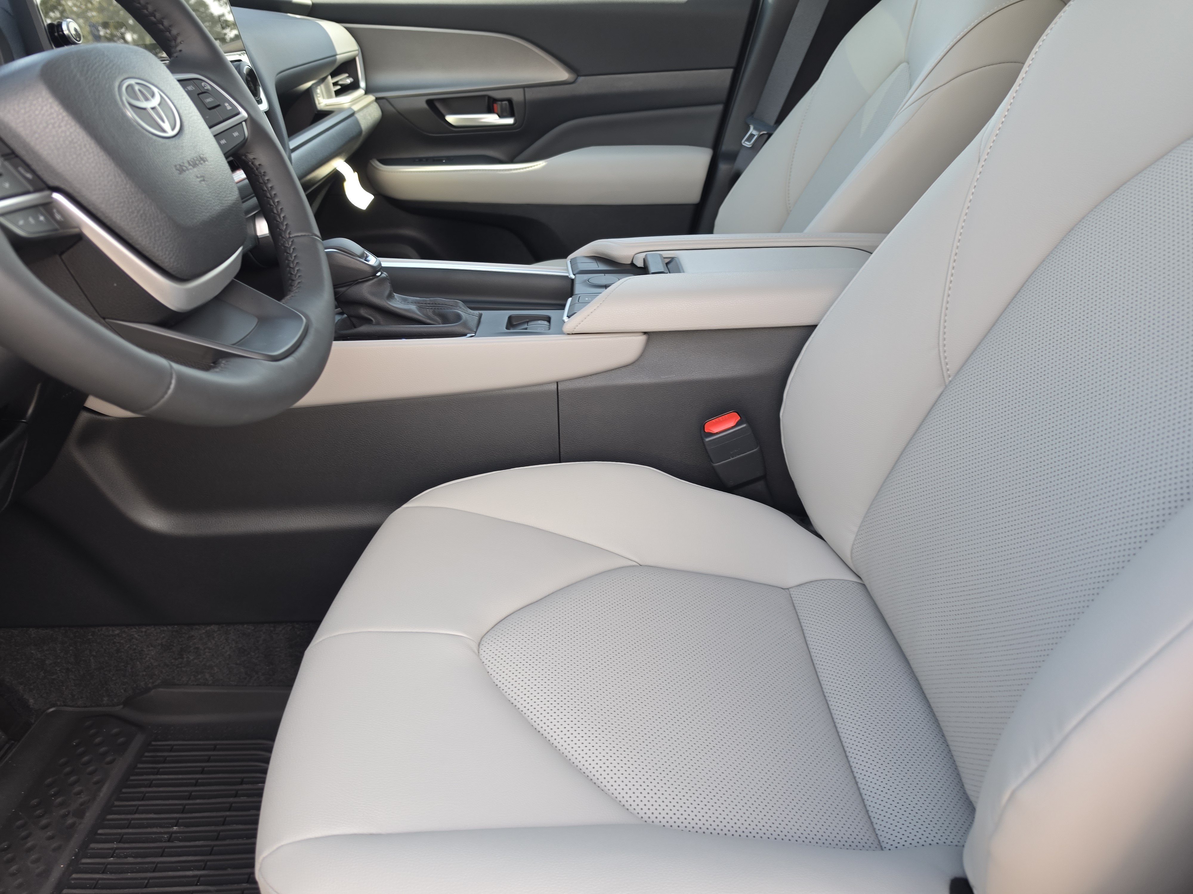 New 2026 Toyota Grand Highlander SUV