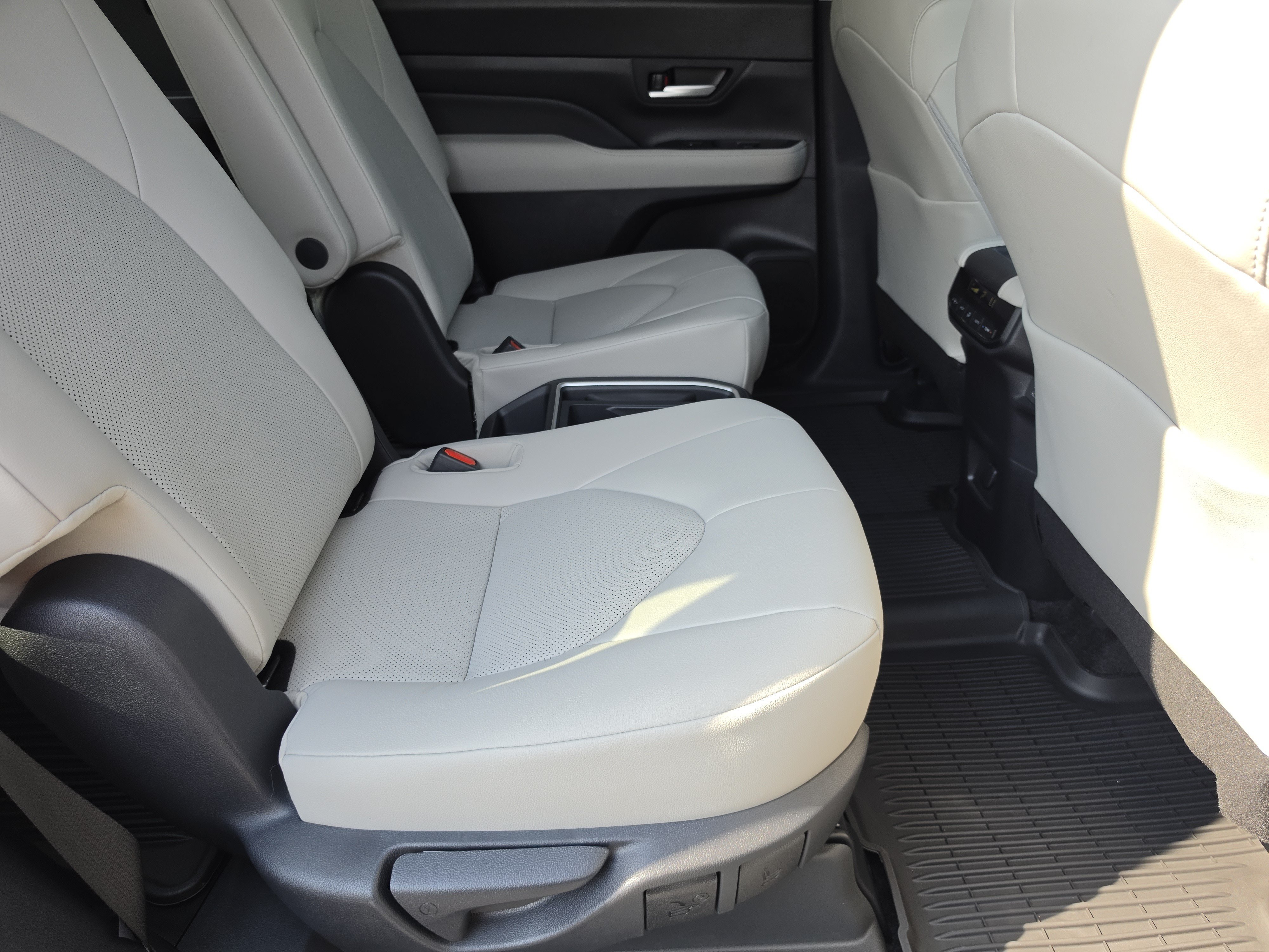 New 2026 Toyota Grand Highlander SUV