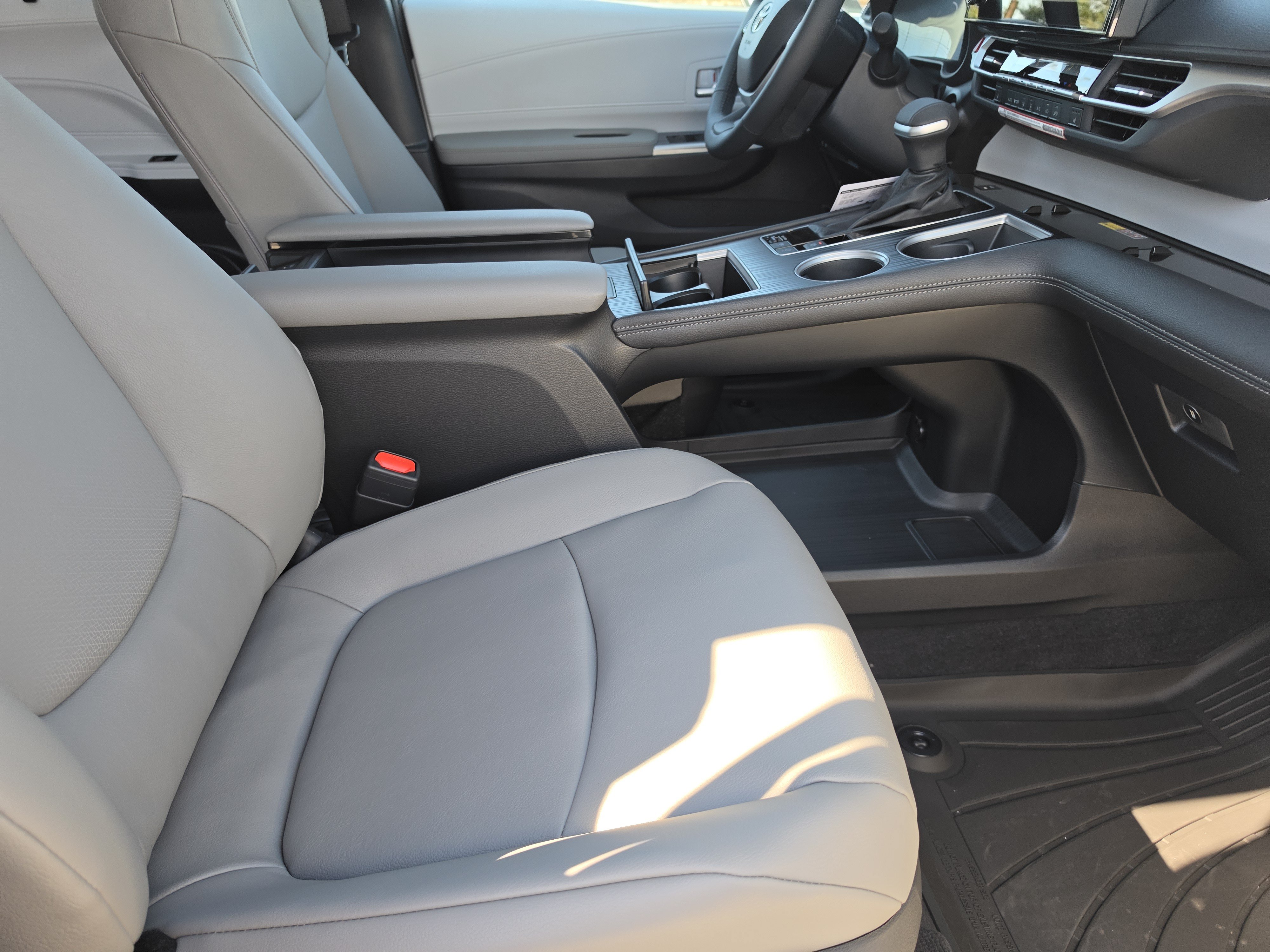 New 2026 Toyota Sienna Van