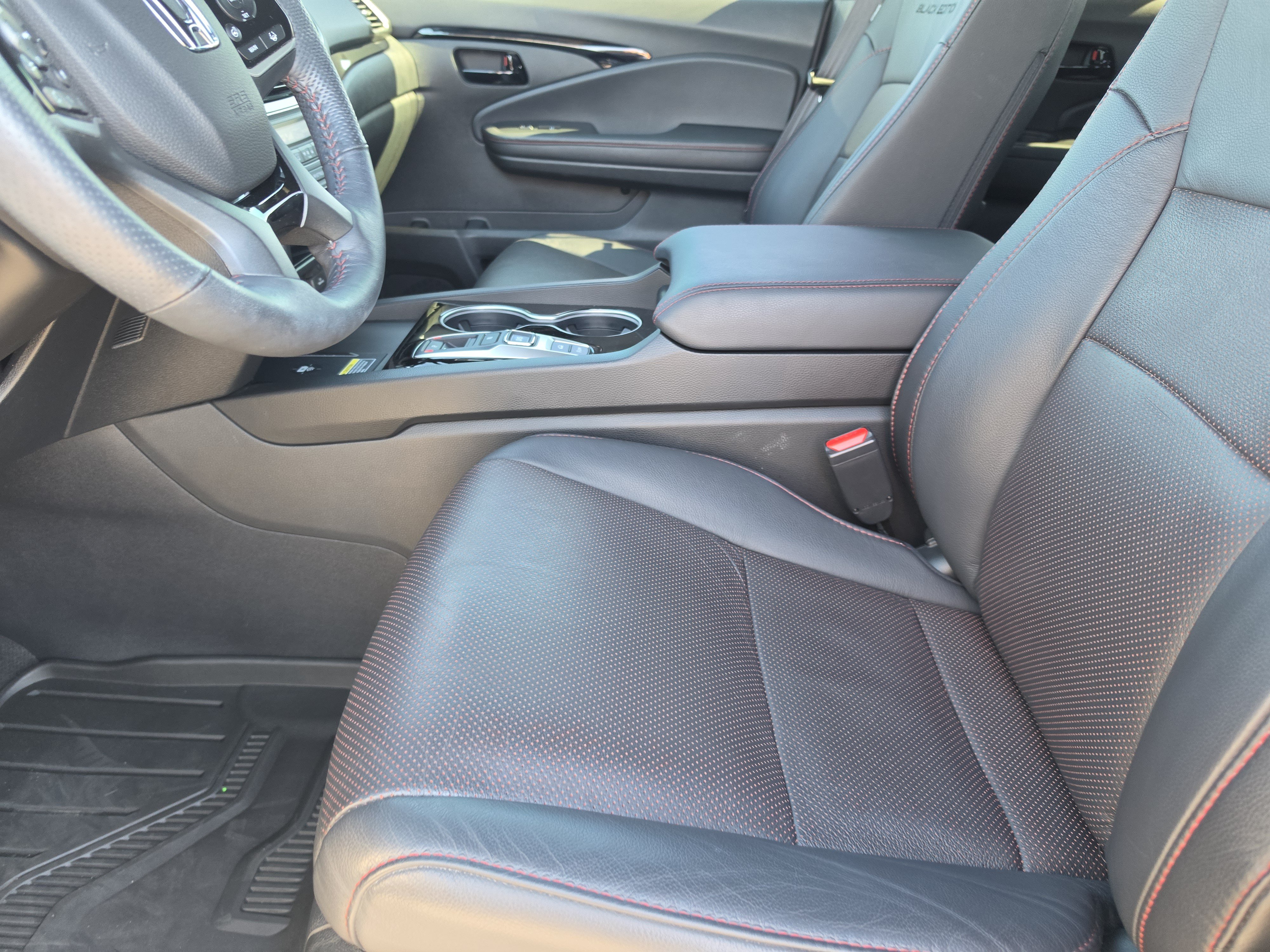Used 2025 Honda Passport SUV