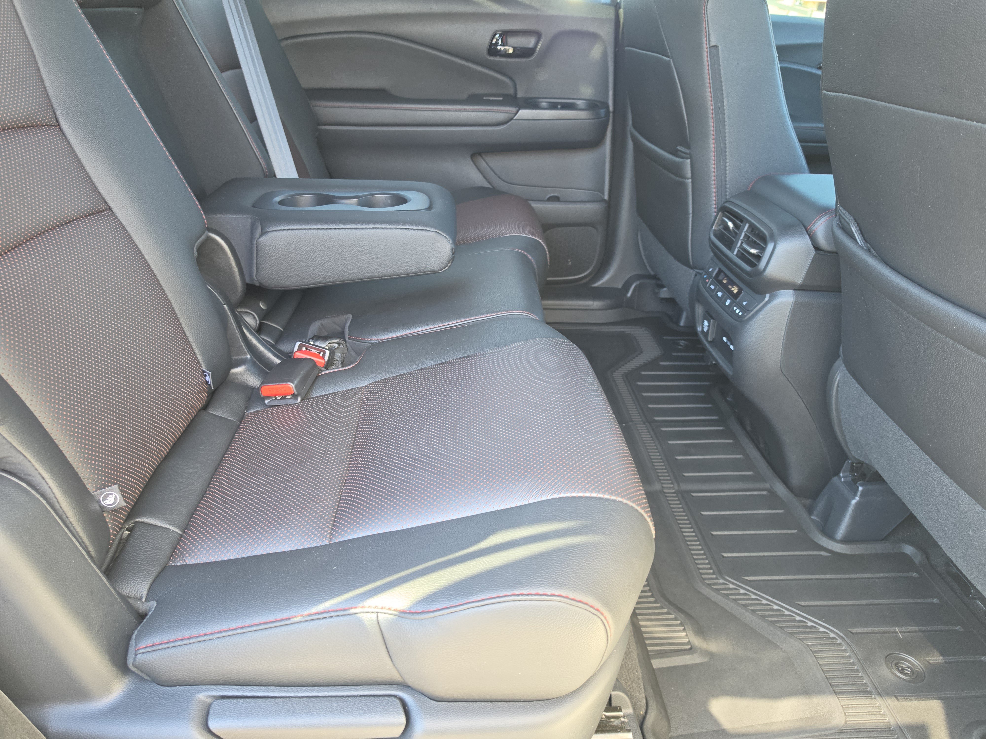 Used 2025 Honda Passport SUV