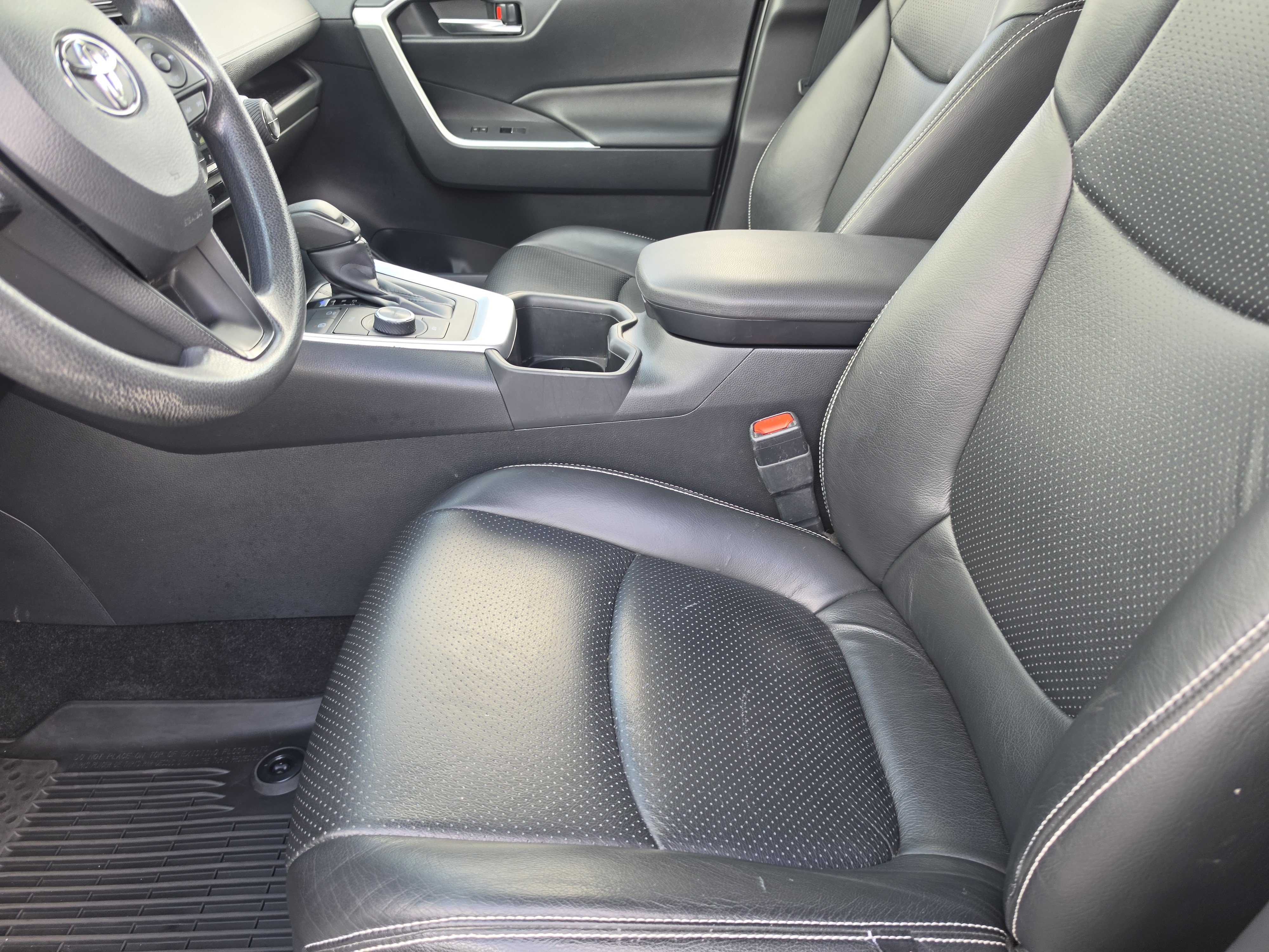 Used 2025 Toyota RAV4 SUV