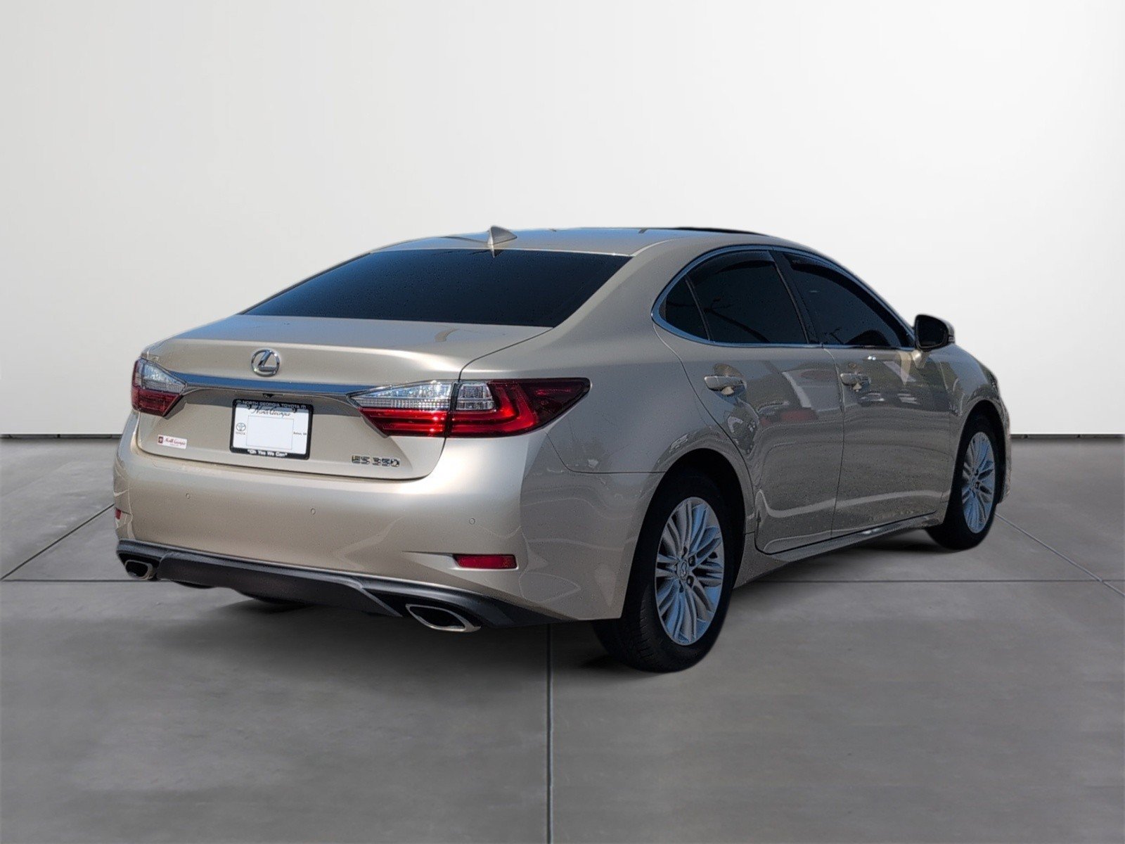 Used 2016 Lexus ES 350 Sedan