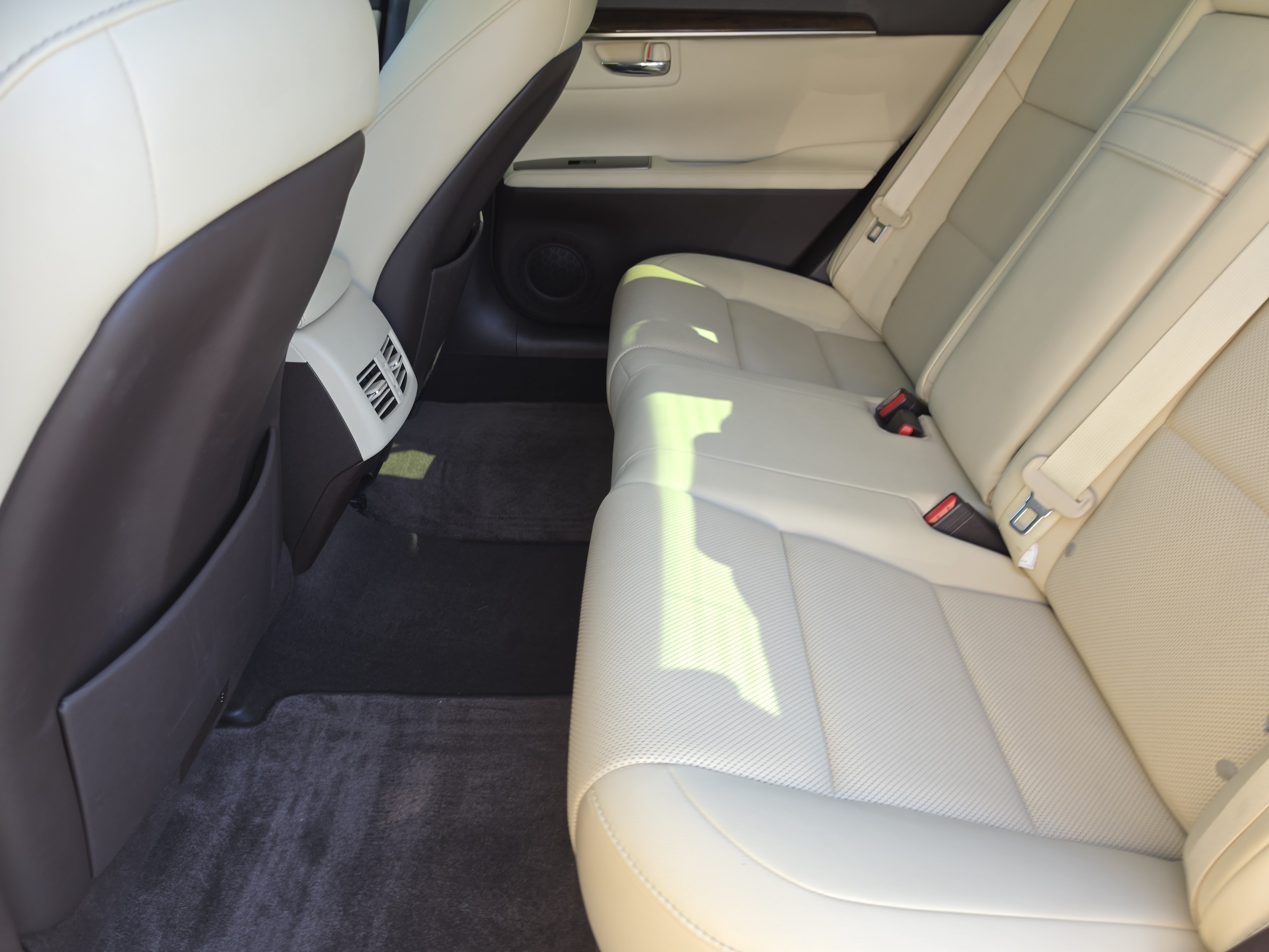Used 2016 Lexus ES 350 Sedan