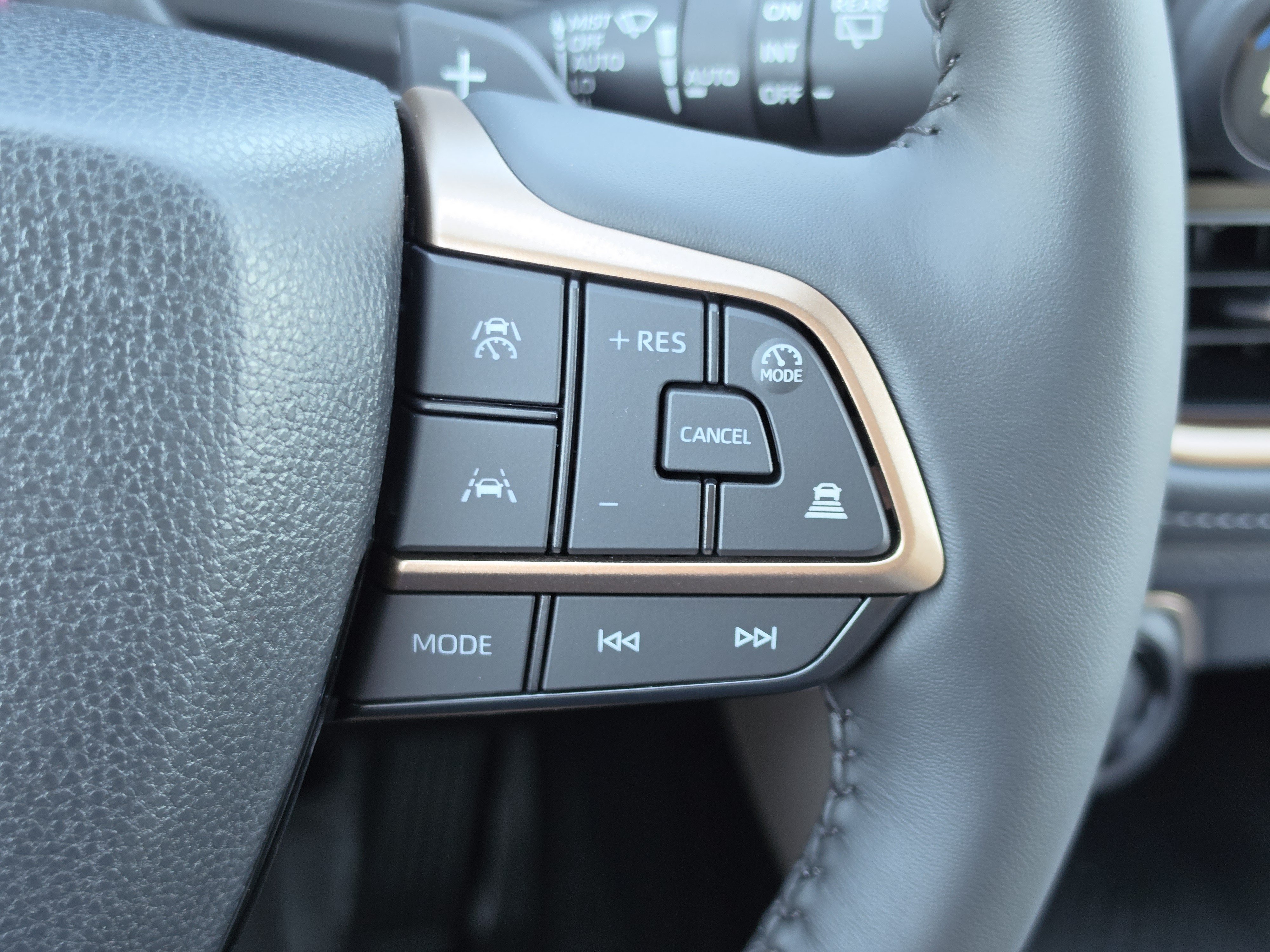 New 2026 Toyota Grand Highlander Hybrid SUV
