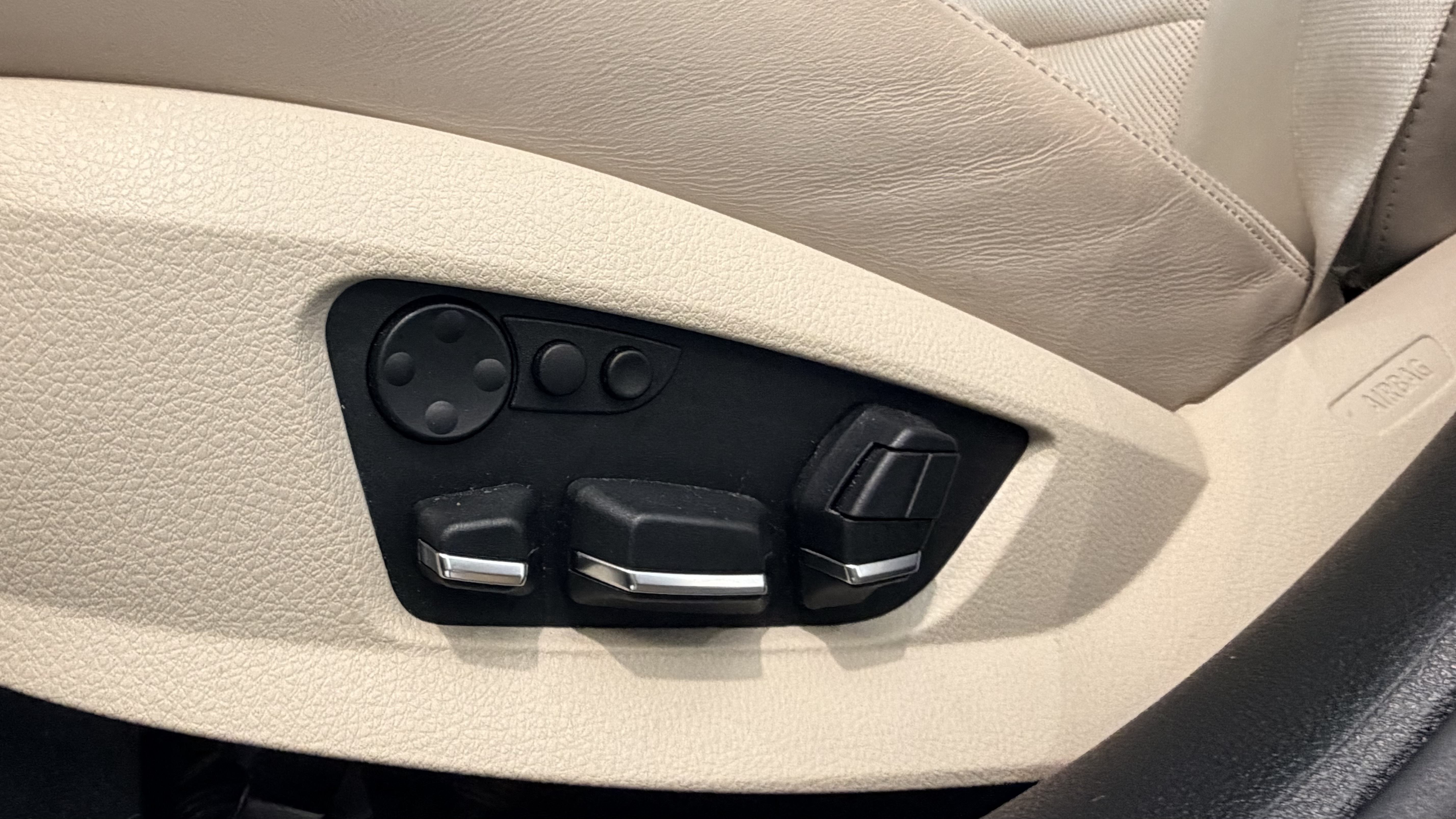 Used 2012 GRAY BMW 750i image 45