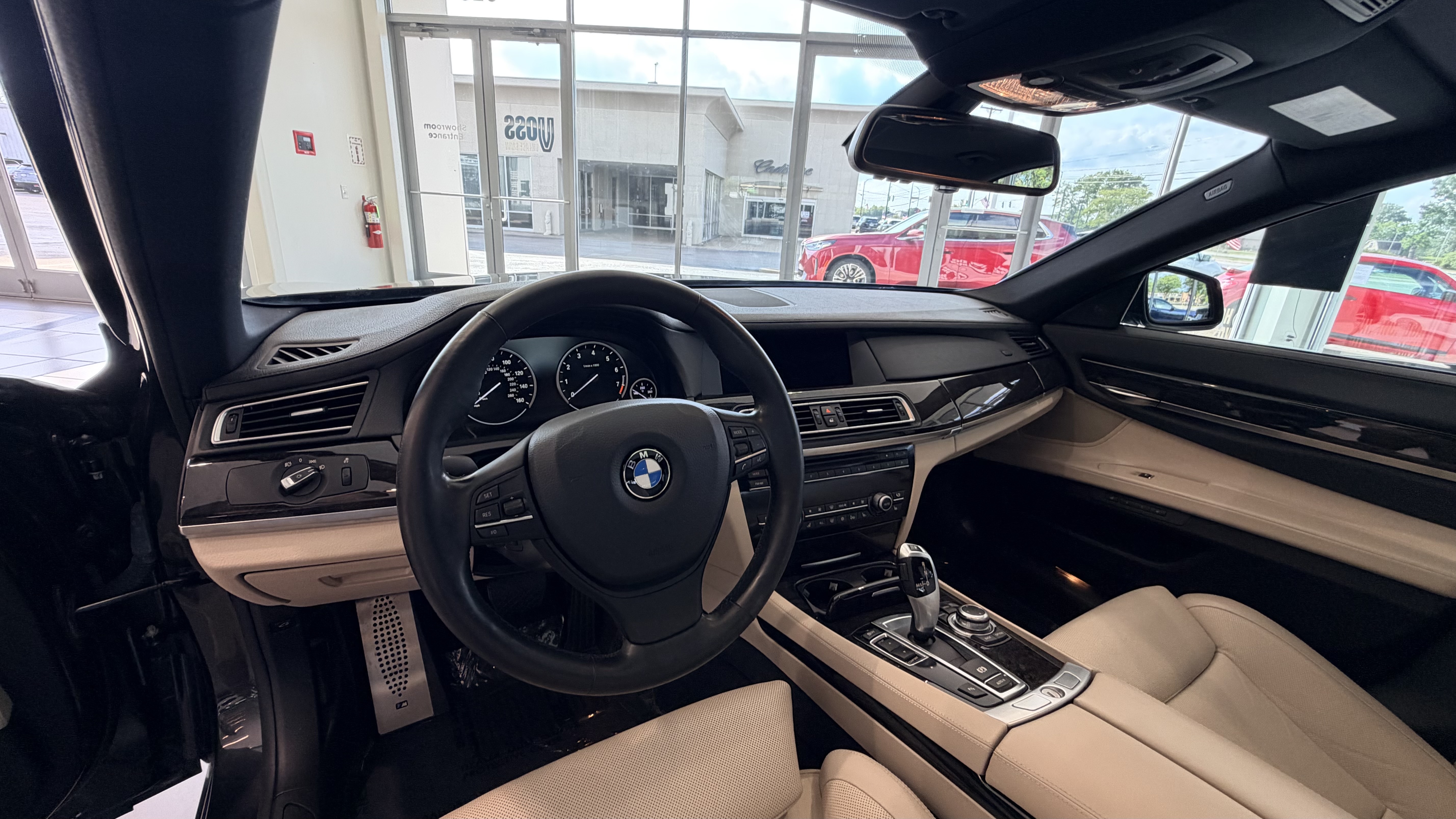 Used 2012 GRAY BMW 750i image 43