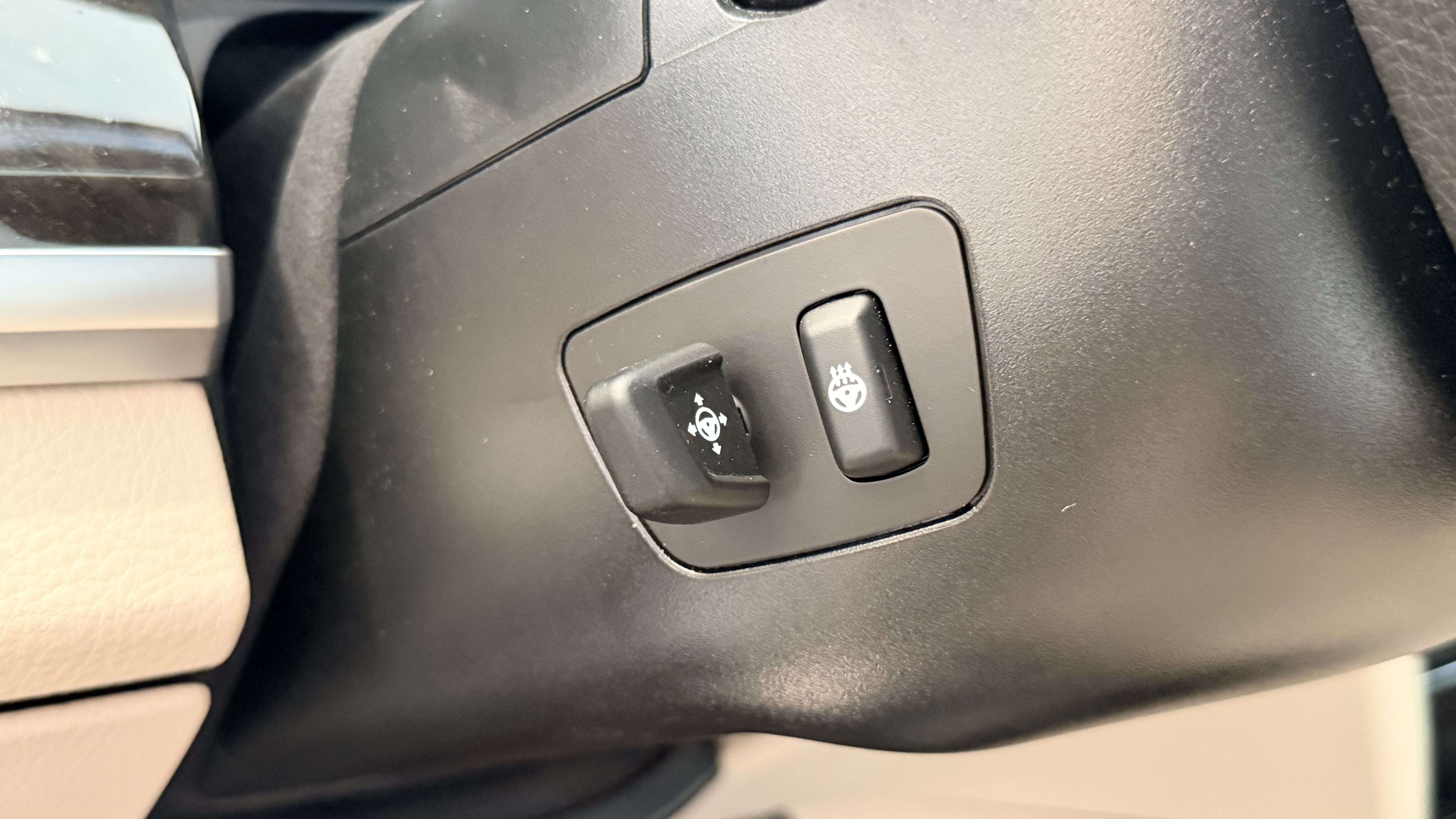 Used 2012 GRAY BMW 750i image 48