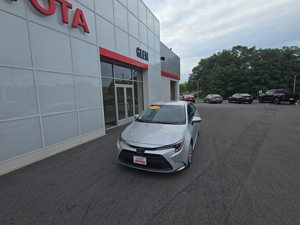 Classic Silver Metallic 2025 Toyota Corolla Sedan Front-Wheel Drive Continuously Variable Transmission