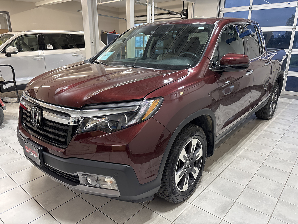 Red (Deep Scarlet Pearl) 2019 Honda Ridgeline Pickup Truck All-Wheel Drive 6-Speed Automatic