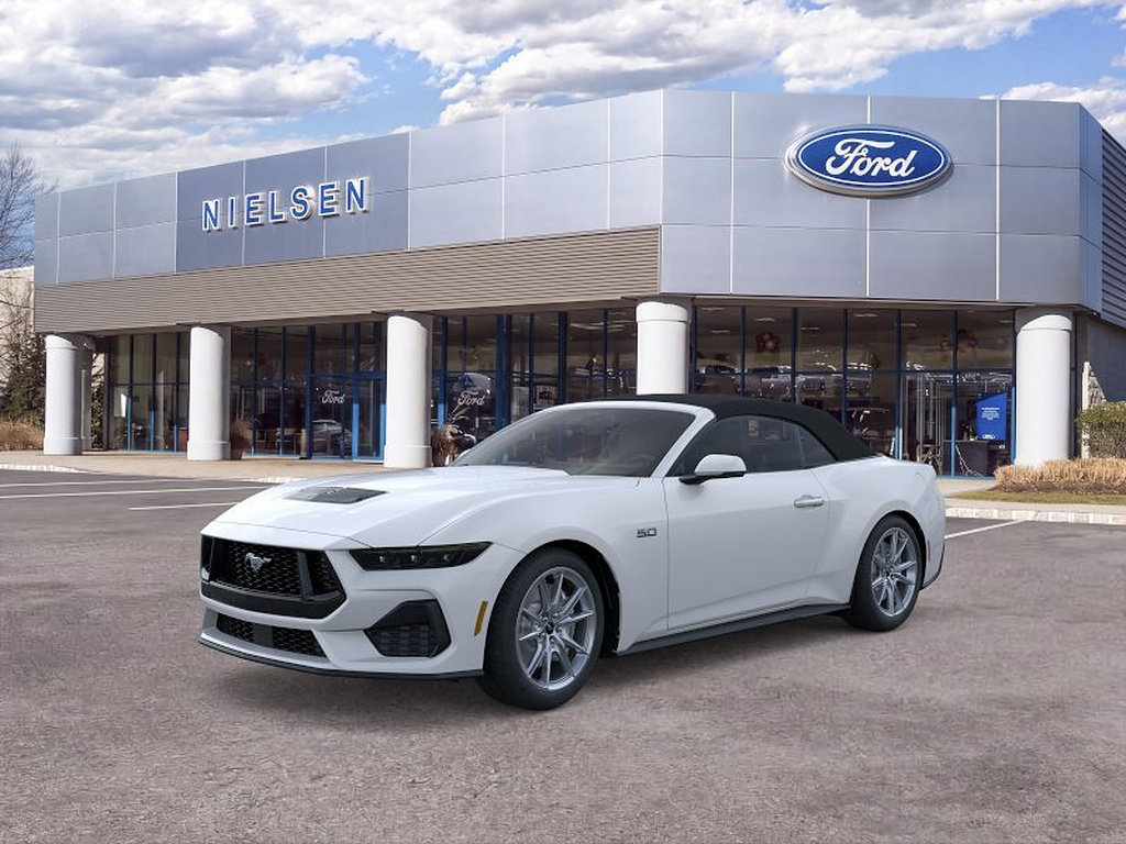 Oxford White 2026 Ford Mustang Convertible Rear-Wheel Drive Automatic