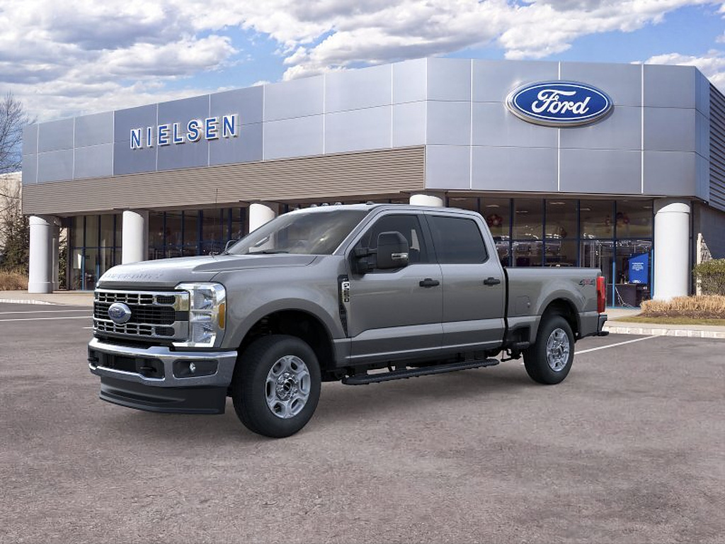 2026 Ford F-250 Super Duty Gris (Carbonized Gray) Camioneta Todo terreno Automática