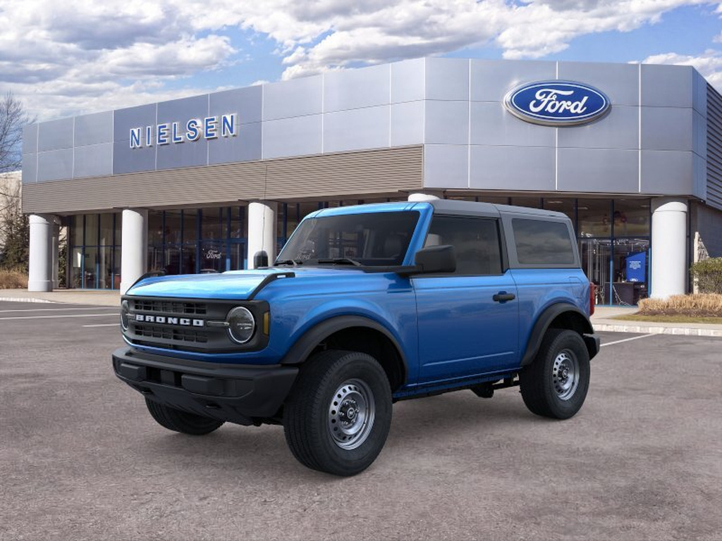 Velocity Blue 2026 Ford Bronco SUV / Crossover Four-Wheel Drive 7-Speed Manual