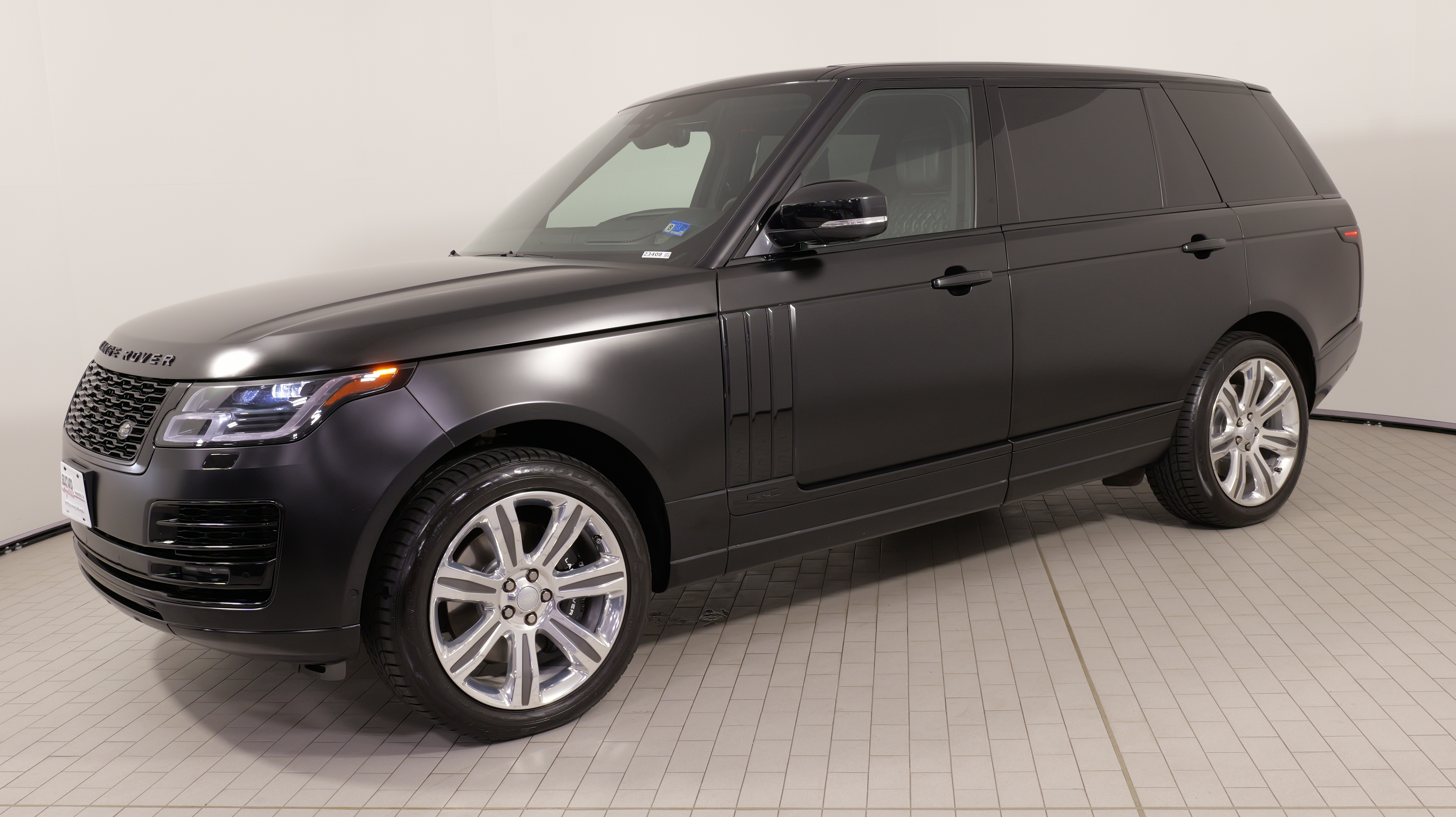 Santorini Black Metallic 2019 Land Rover Range Rover SUV / Crossover All-Wheel Drive 8-Speed Automatic