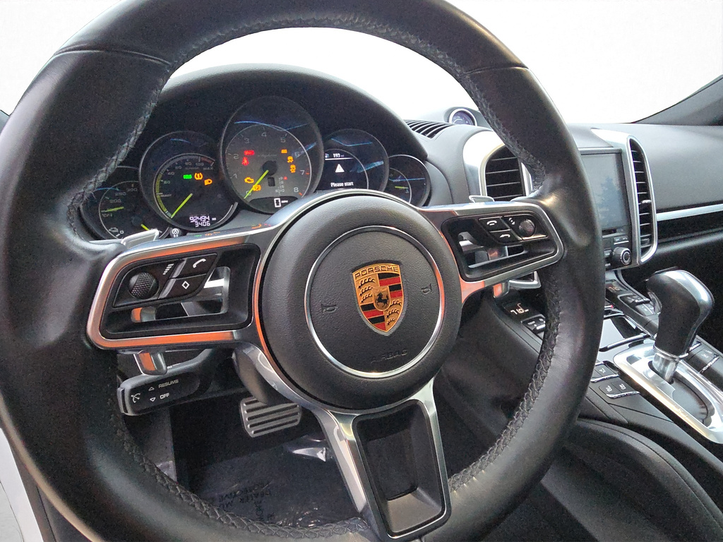 2018 Porsche Cayenne S E-Hybrid - Photo 57