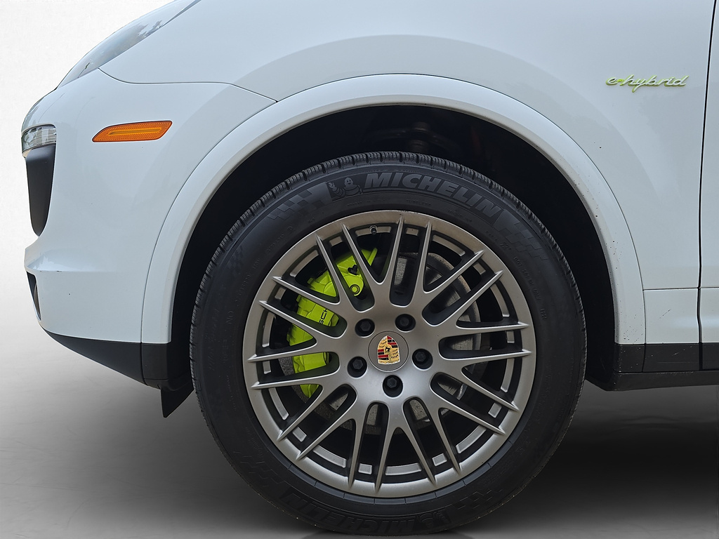 2018 Porsche Cayenne S E-Hybrid - Photo 55