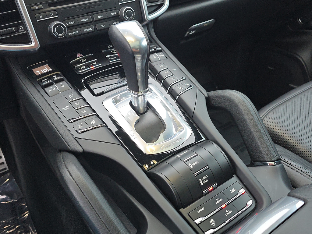 2018 Porsche Cayenne S E-Hybrid - Photo 63