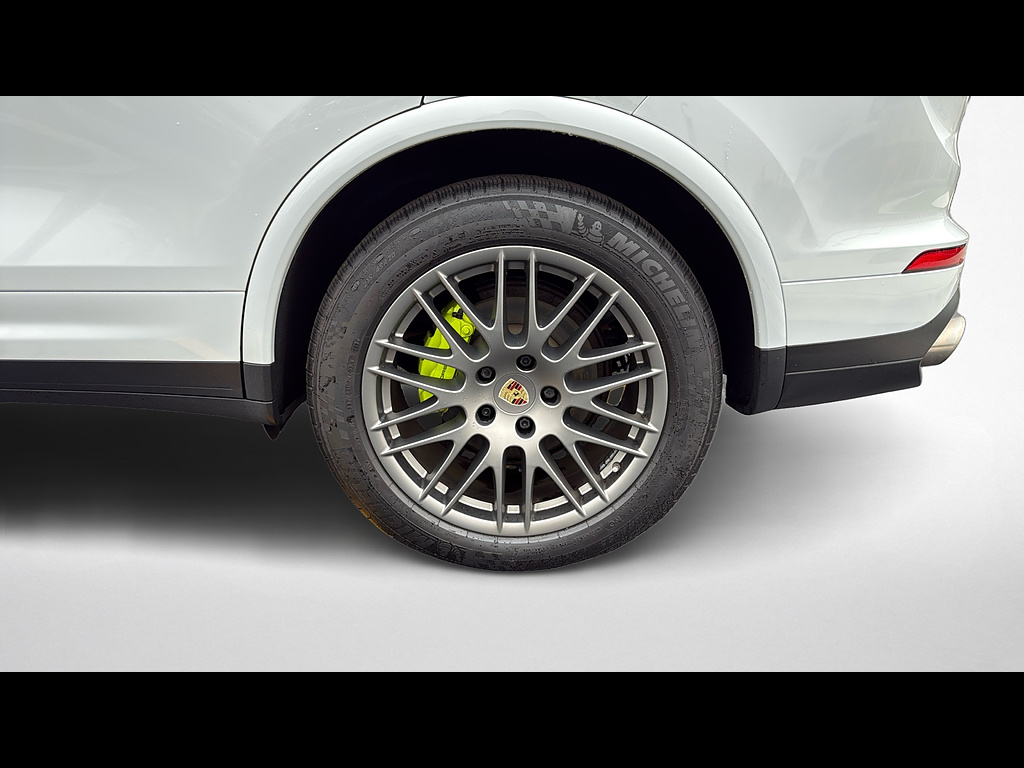2018 Porsche Cayenne S E-Hybrid - Photo 43