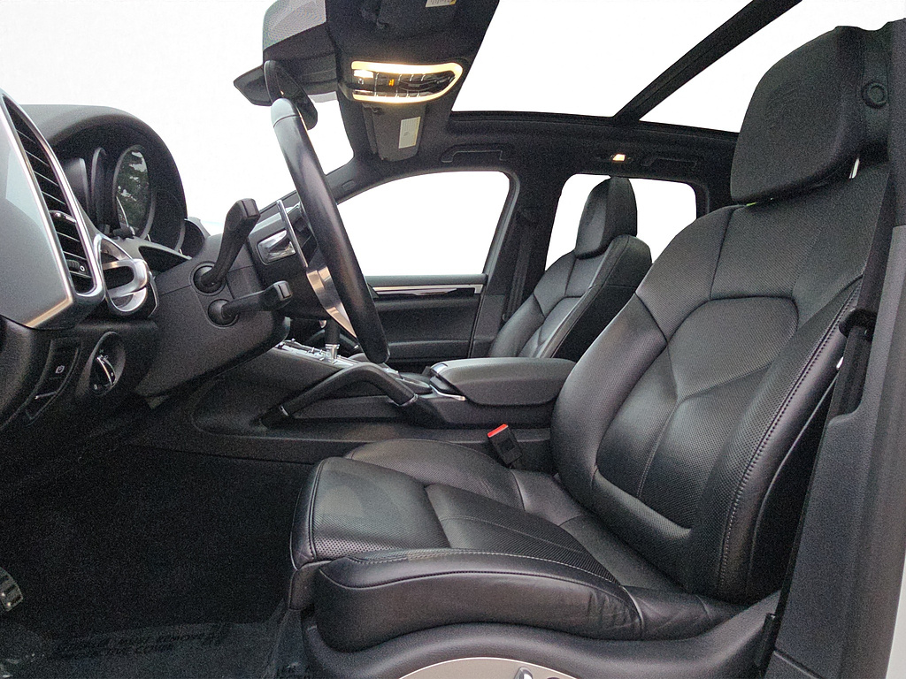 2018 Porsche Cayenne S E-Hybrid - Photo 56