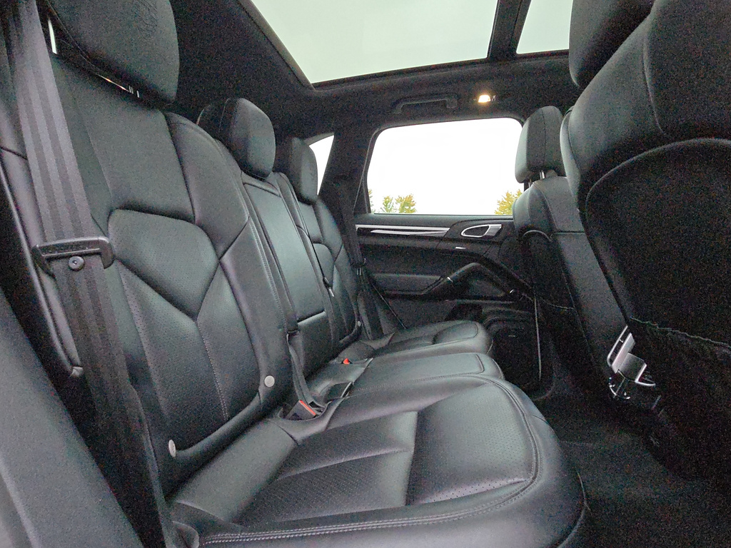 2018 Porsche Cayenne S E-Hybrid - Photo 70