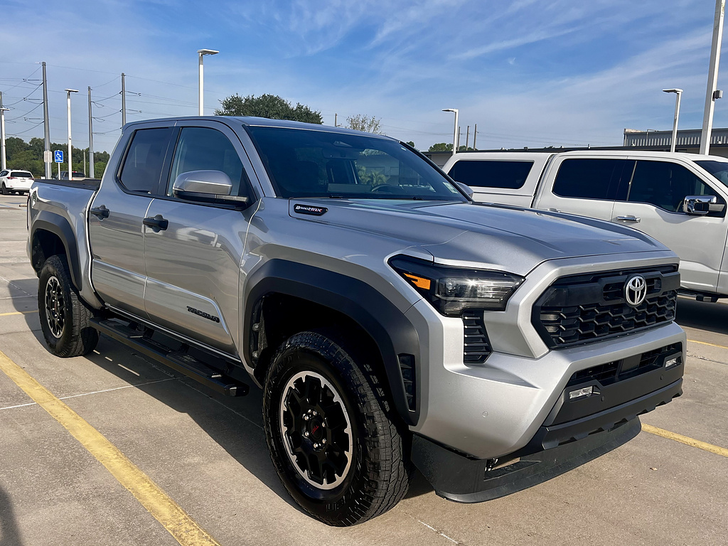 2025 Toyota Tacoma TRD Off-Road Double Cab 4WD