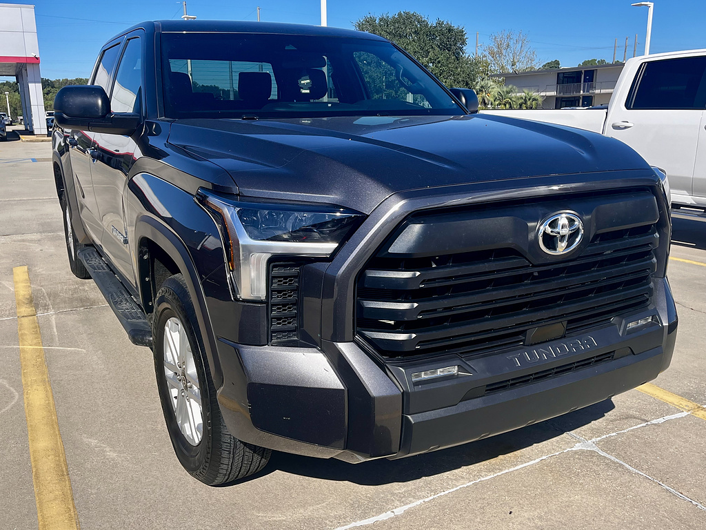 Magnetic Gray Metallic 2025 Toyota Tundra Pickup Truck Four-Wheel Drive Automatic