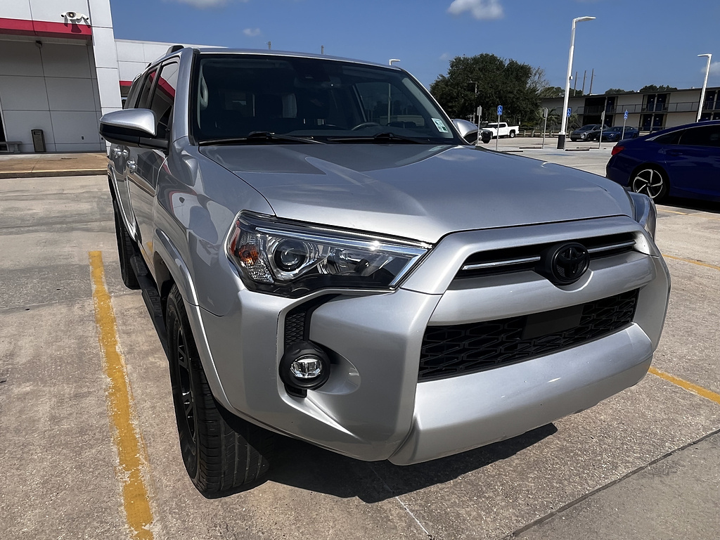 2023 Toyota 4Runner SR5 RWD