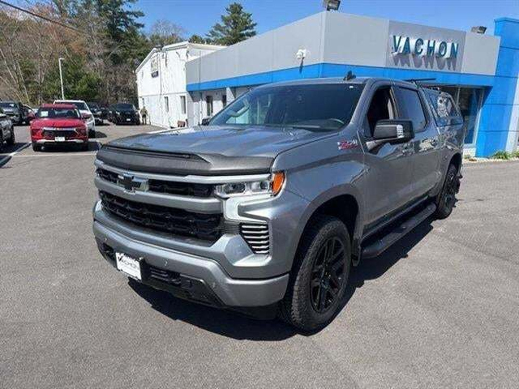 Sterling Gray Metallic 2025 Chevrolet Silverado 1500 Pickup Truck Four-Wheel Drive Automatic