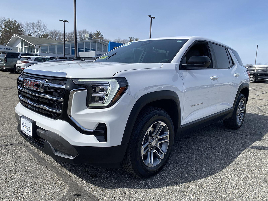 Summit White 2026 GMC Terrain SUV / Crossover Four-Wheel Drive 8-Speed Automatic