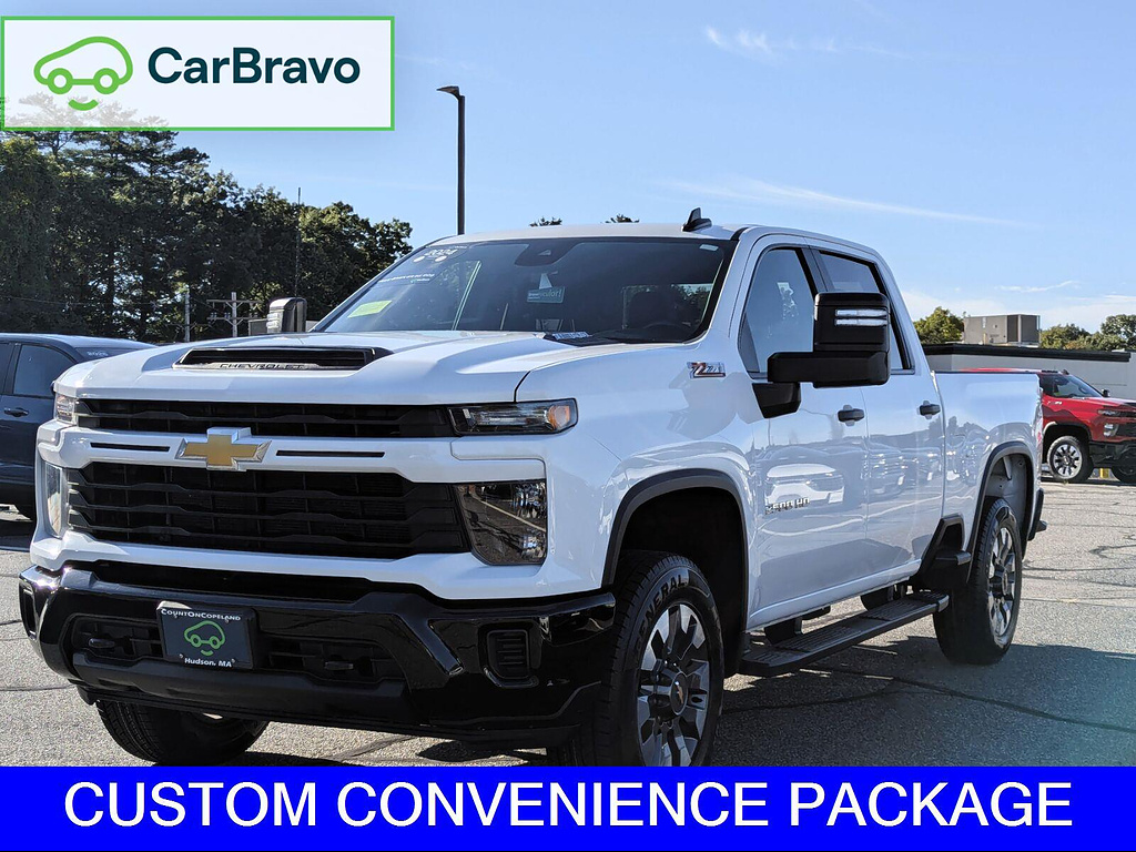 Summit White 2024 Chevrolet Silverado 2500HD Pickup Truck Four-Wheel Drive Automatic
