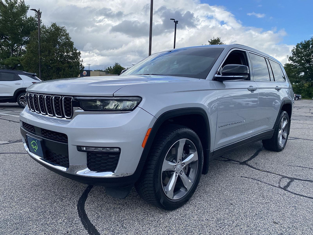 Silver Zynith Clear Coat 2022 Jeep Grand Cherokee L SUV / Crossover Four-Wheel Drive 8-Speed Automatic