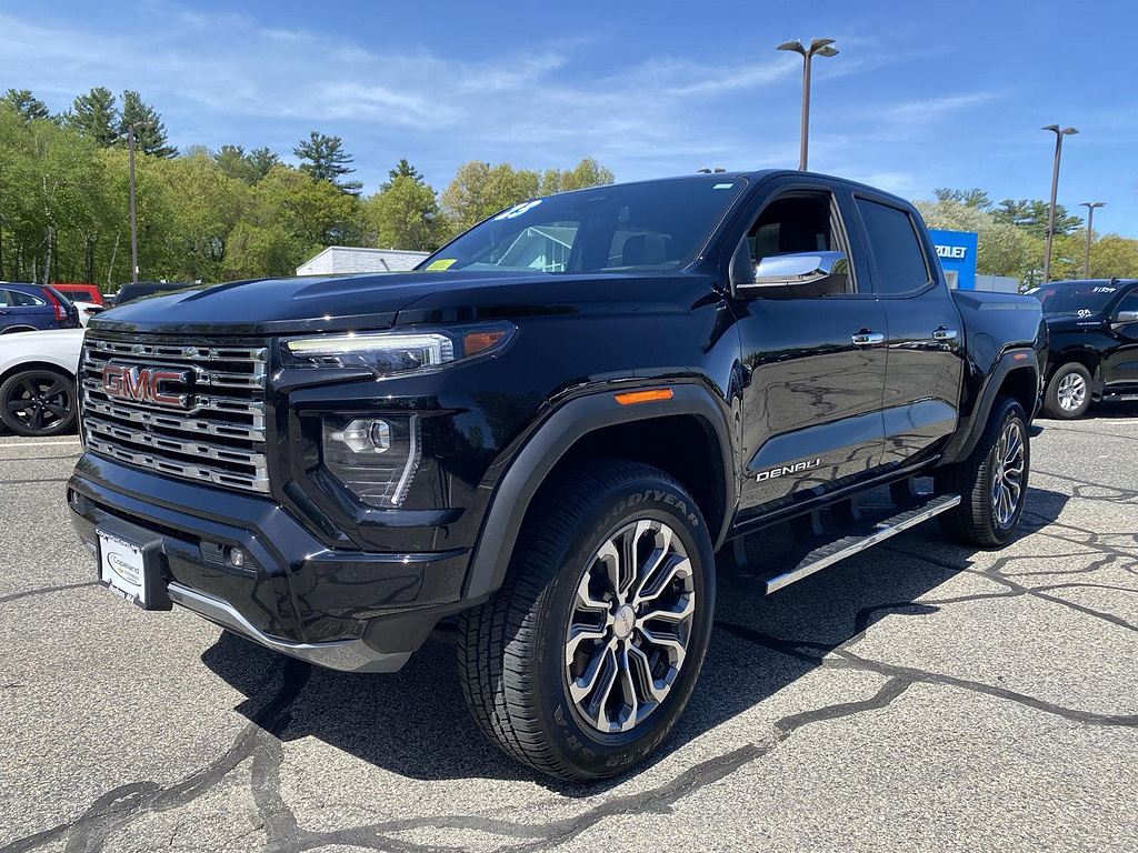 Onyx Black 2023 GMC Canyon Pickup Truck Four-Wheel Drive 8-Speed Automatic