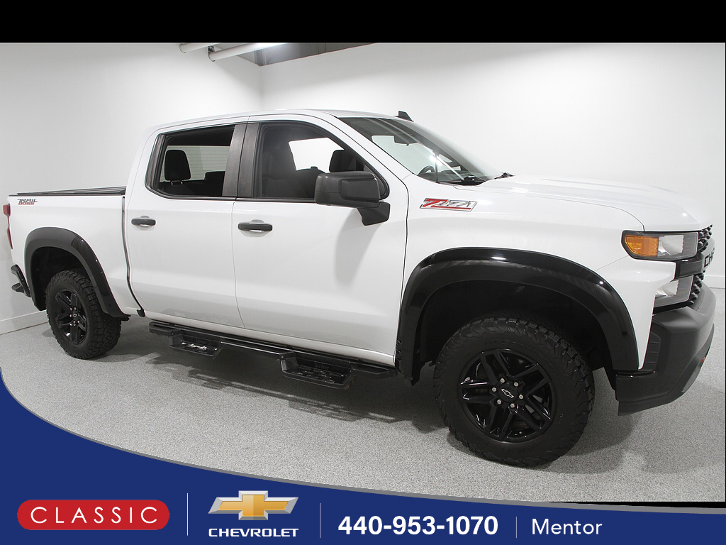 Summit White 2021 Chevrolet Silverado 1500 Pickup Truck Four-Wheel Drive 6-Speed Automatic Overdrive