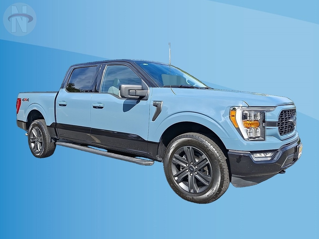 2023 Ford F-150 XLT comparison vehicle