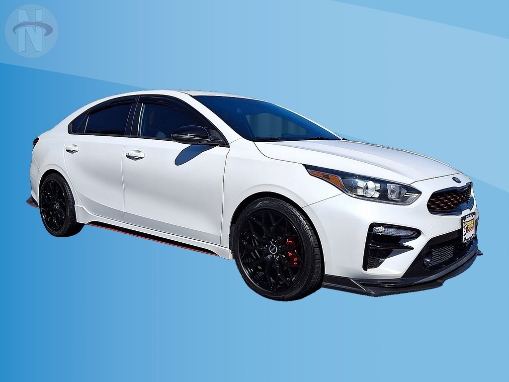 Snow White Pearl 2021 Kia Forte Sedan Front-Wheel Drive Continuously Variable Transmission