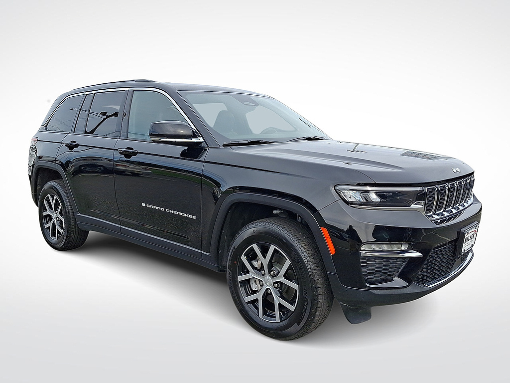 2025 Jeep Grand Cherokee Limited comparison vehicle