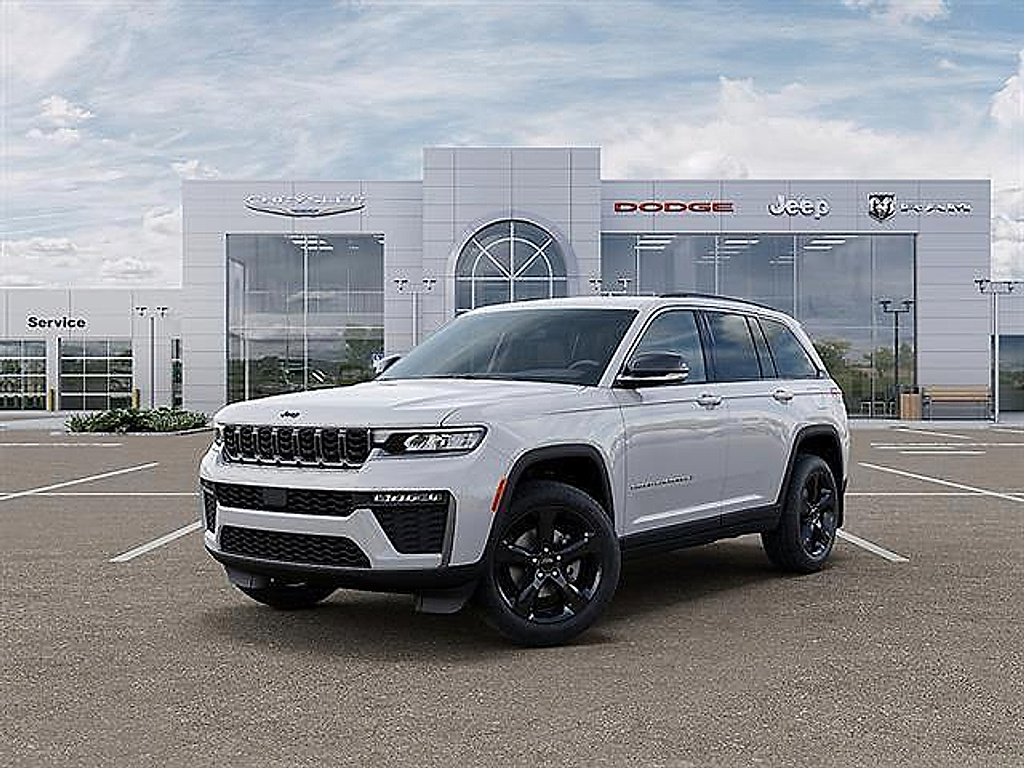 2026 Jeep Grand Cherokee Limited 4×4 comparison vehicle