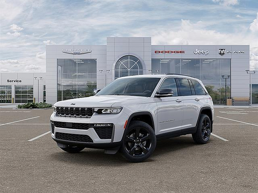2026 Jeep Grand Cherokee Limited 4×4 comparison vehicle