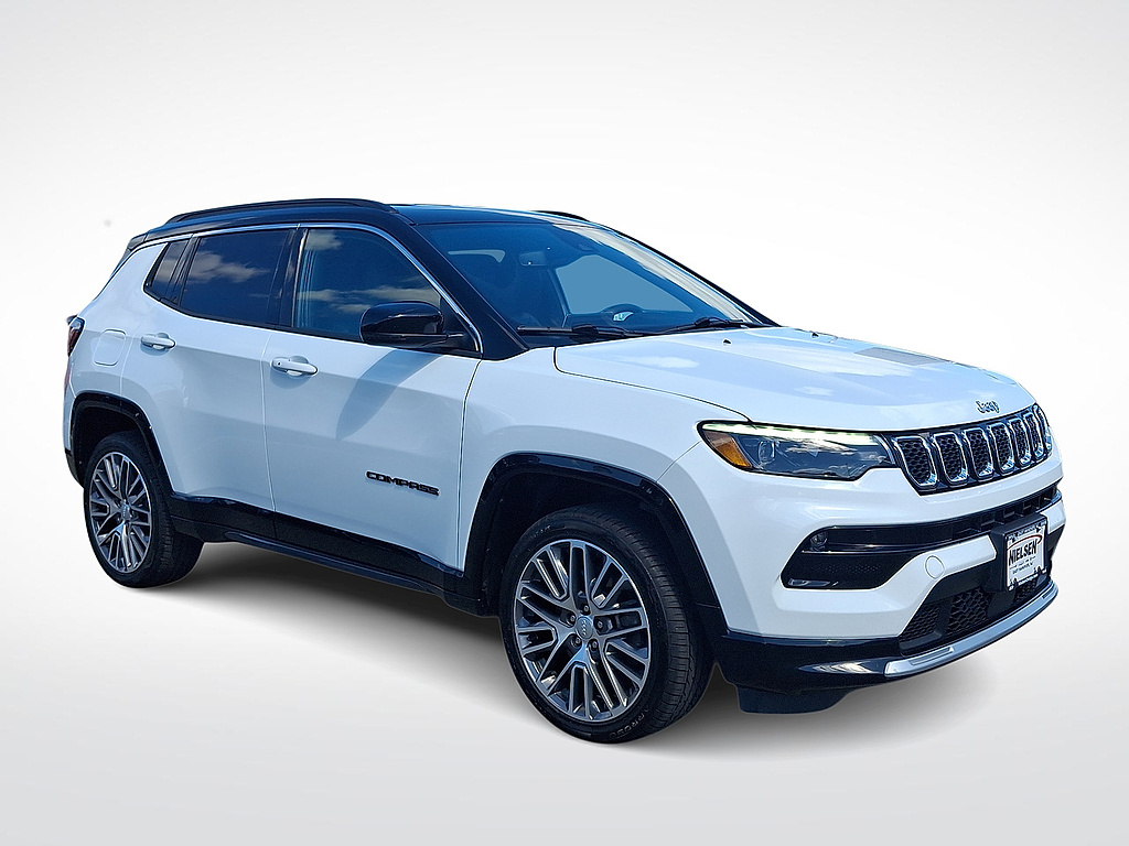 2023 Jeep Compass Limited comparison vehicle