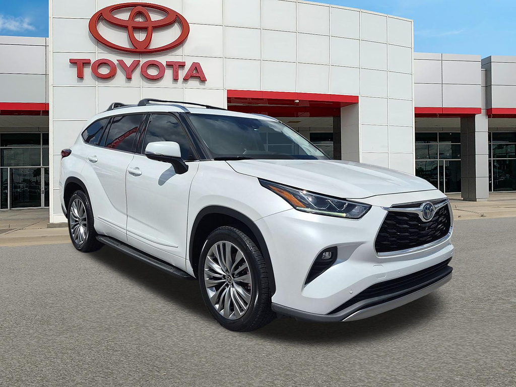2022 Toyota Highlander Hybrid Platinum FWD