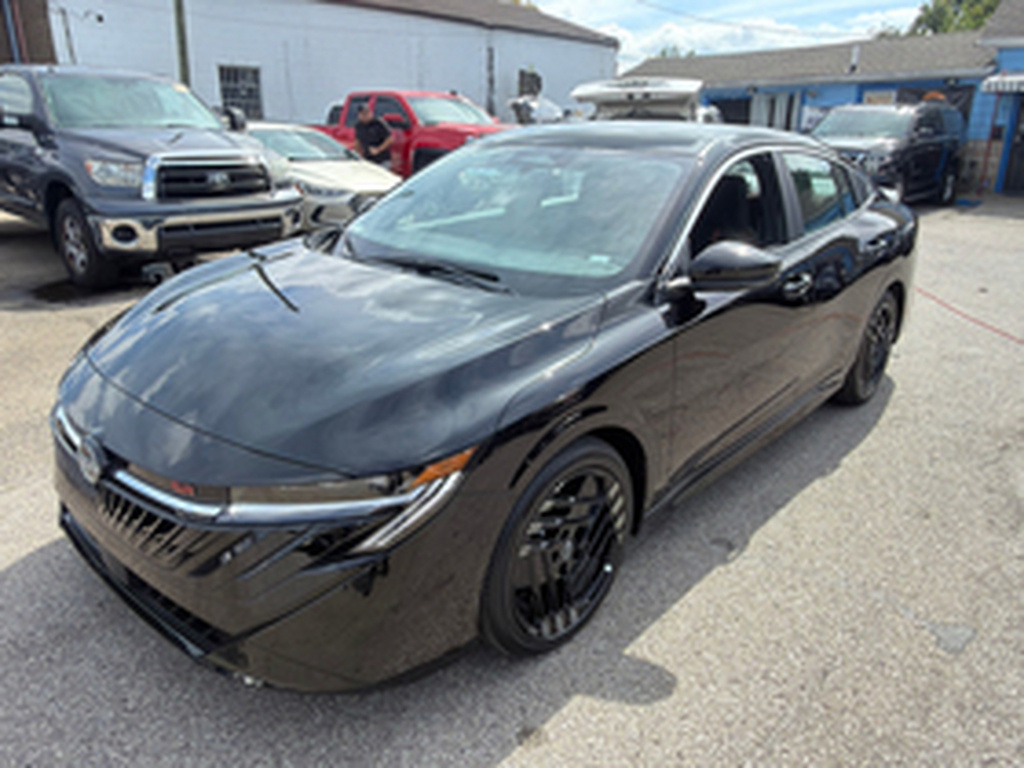 Super Black 2026 Nissan Sentra Sedan Front-Wheel Drive Continuously Variable Transmission
